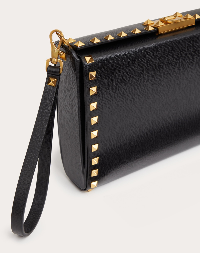 ROCKSTUD GRAINY CALFSKIN CROSSBODY BAG 5