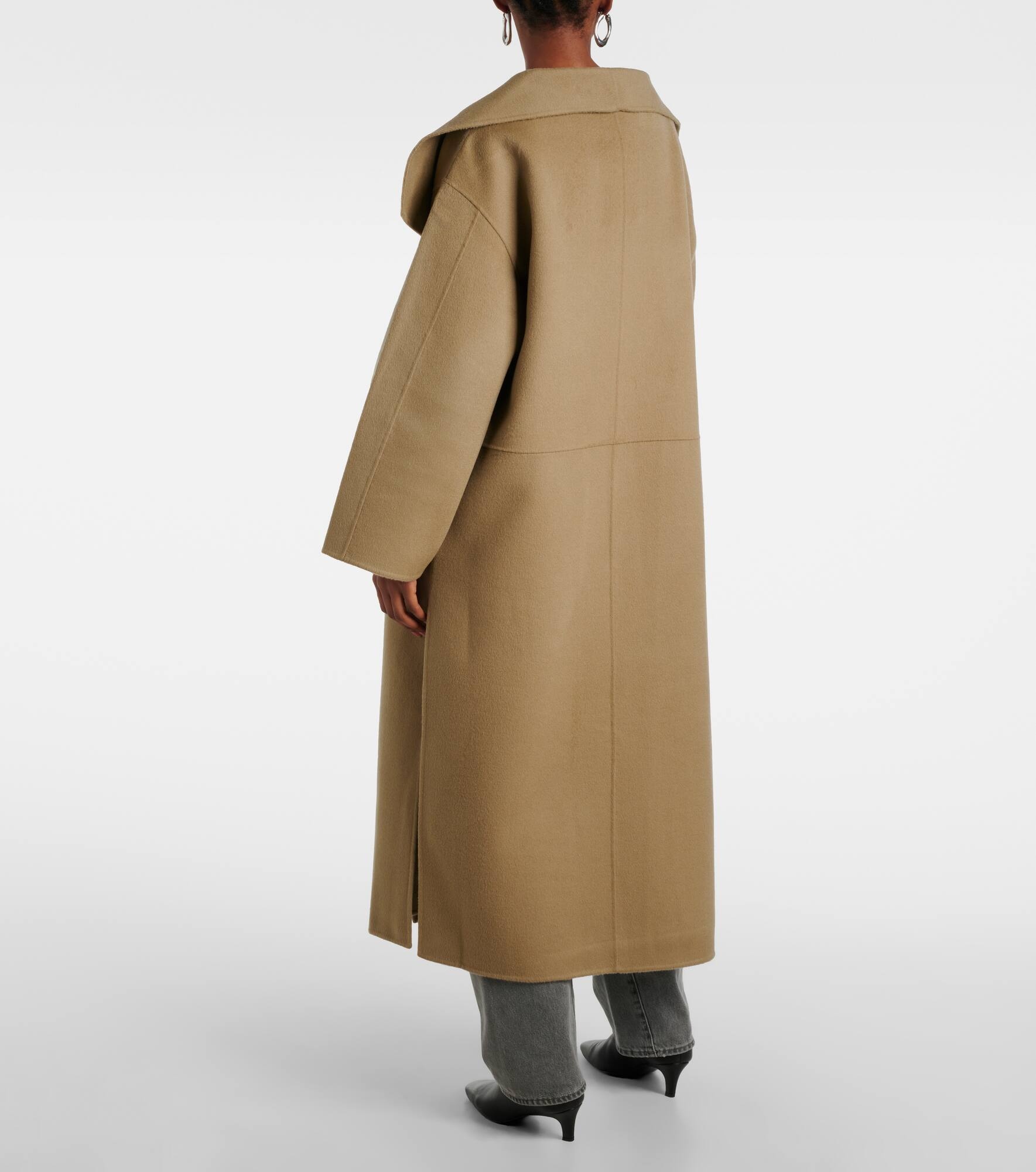 Signature wool and cashmere coat - 3