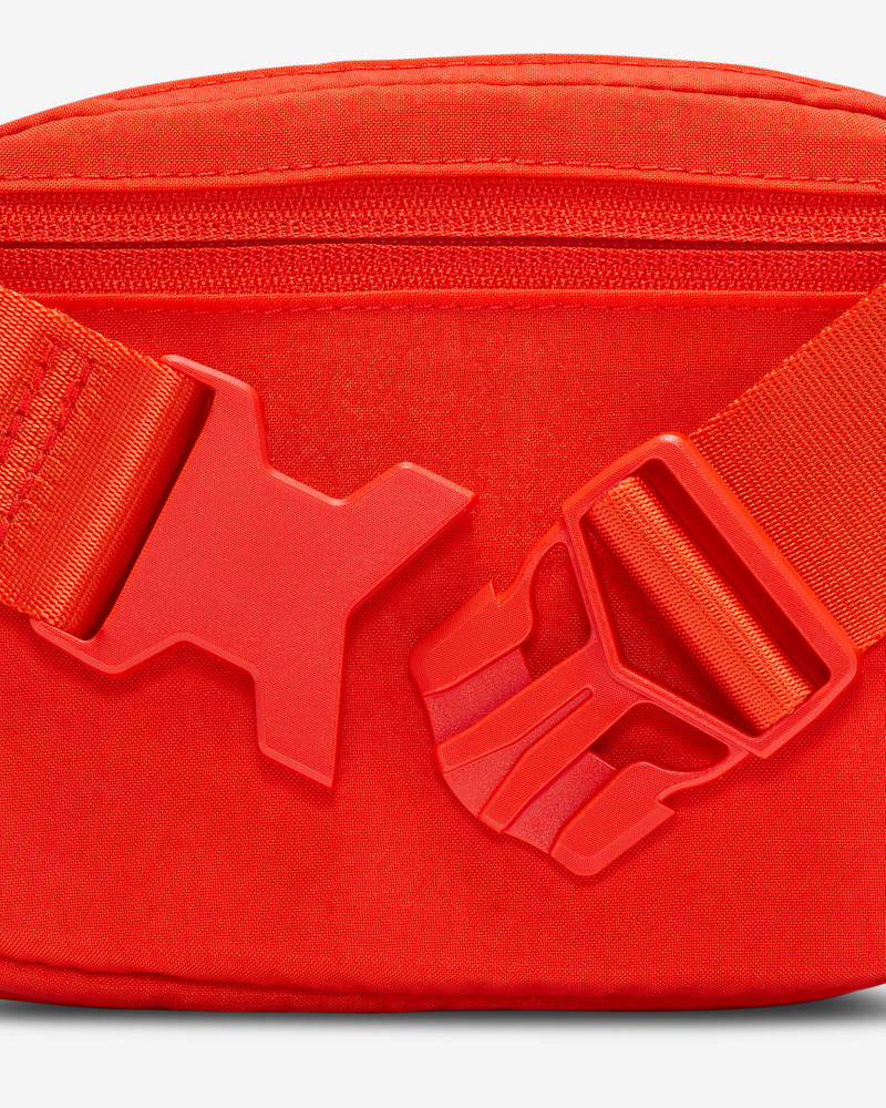 Nike Aura Crossbody Bag (2L) 7