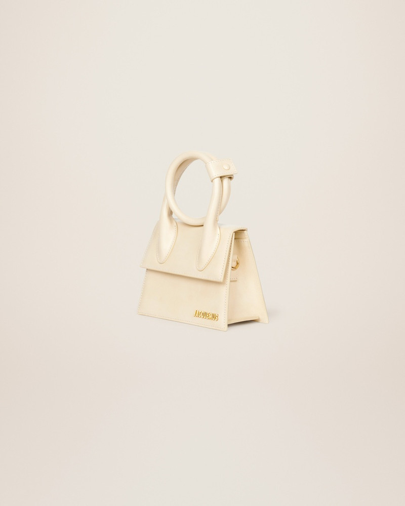 JACQUEMUS Le Chiquito Noeud outlook