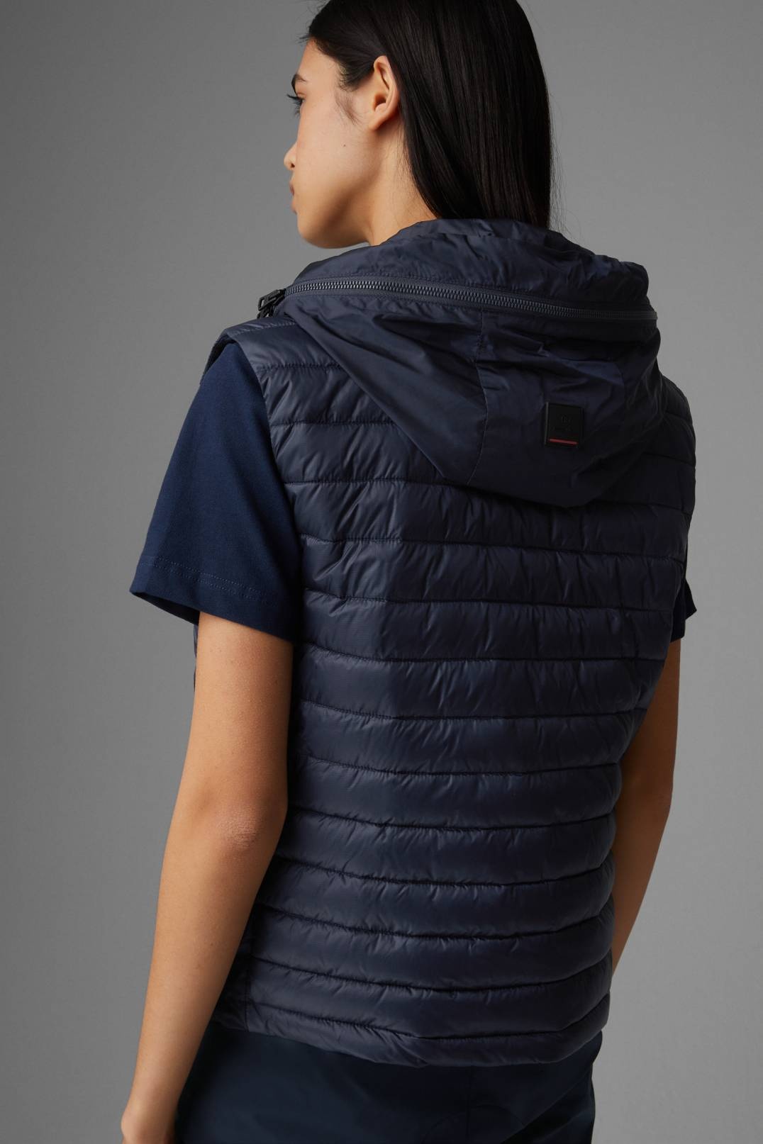 KANYA QUILTED WAISTCOAT IN NAVY BLUE - 3