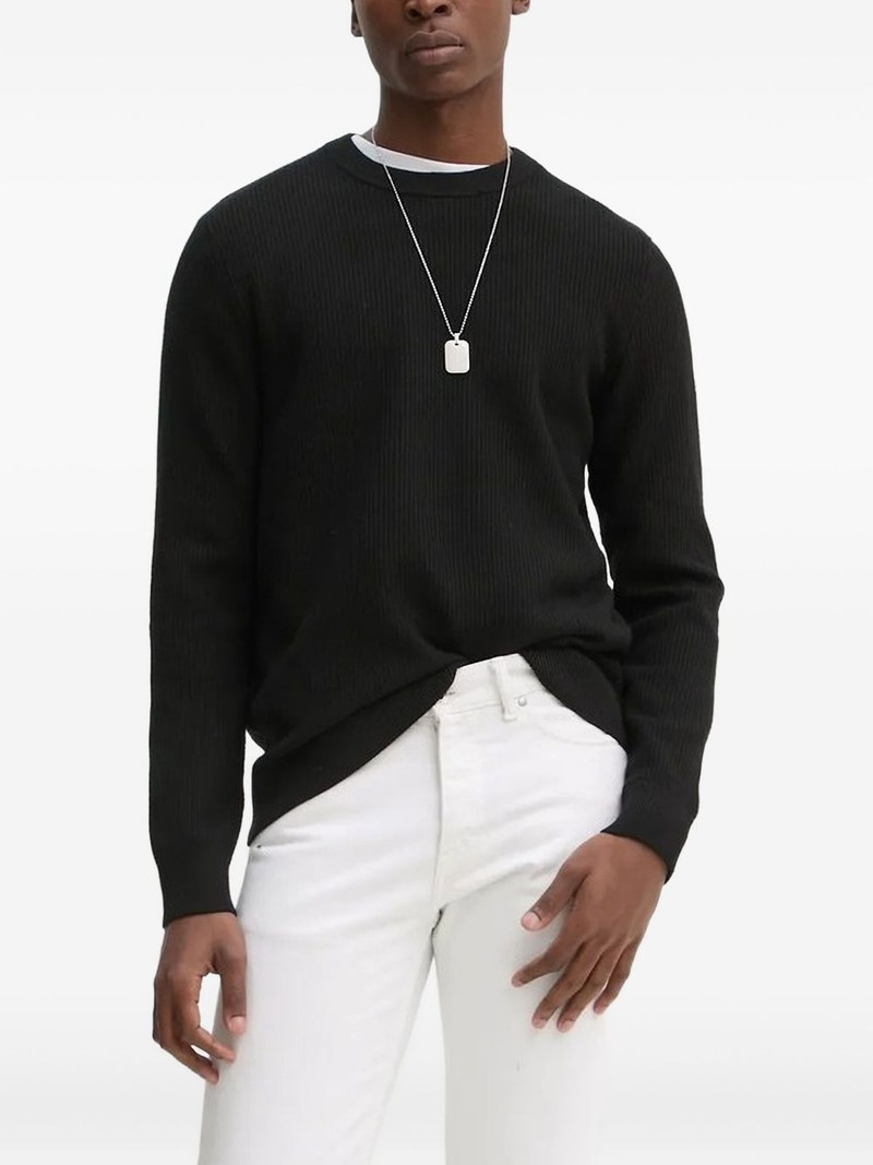 crew-neck sweater 1