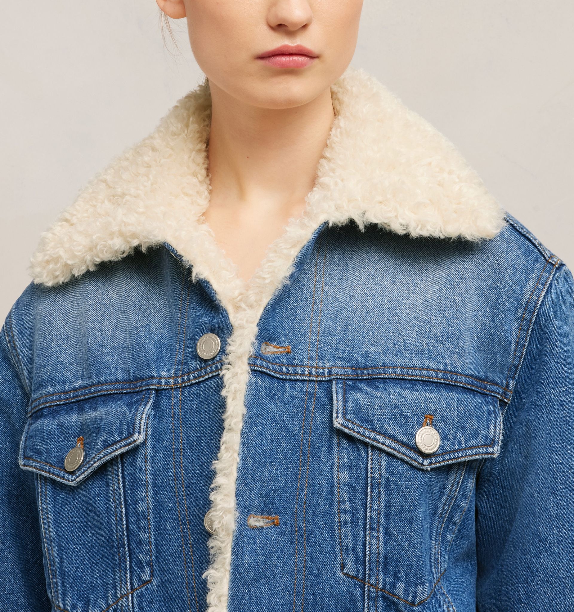 Trucker Jacket Lined With Synthetic Fur - 8
