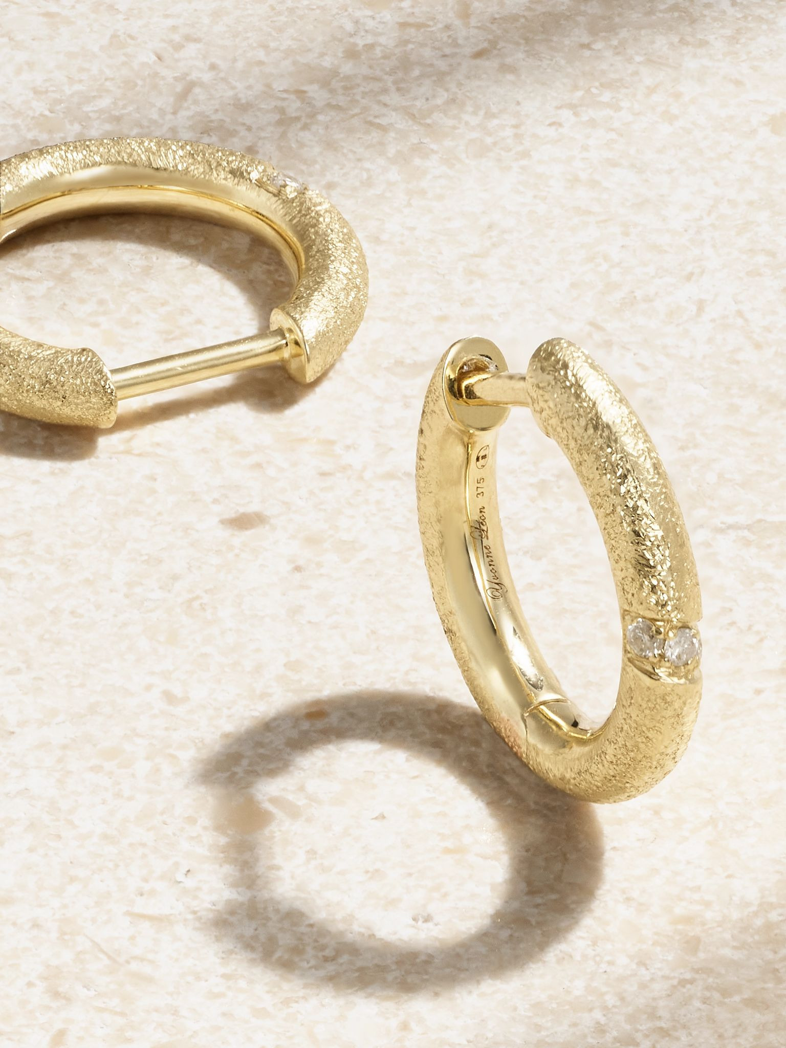 9-karat gold diamond hoop earrings Gold - 3