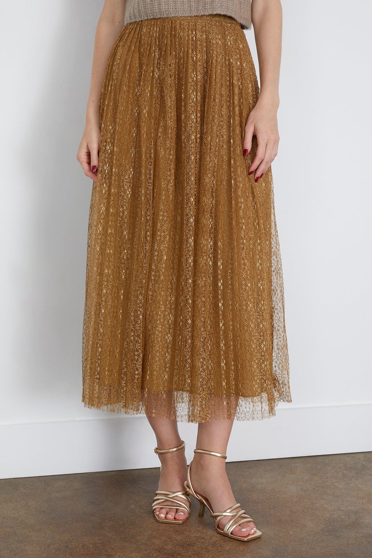 Maren Pleated Skirt in Burnish - 3