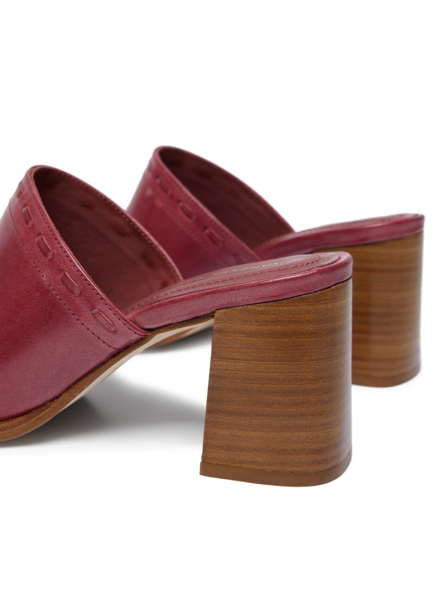 Mules in vegetable tanned leather - 3