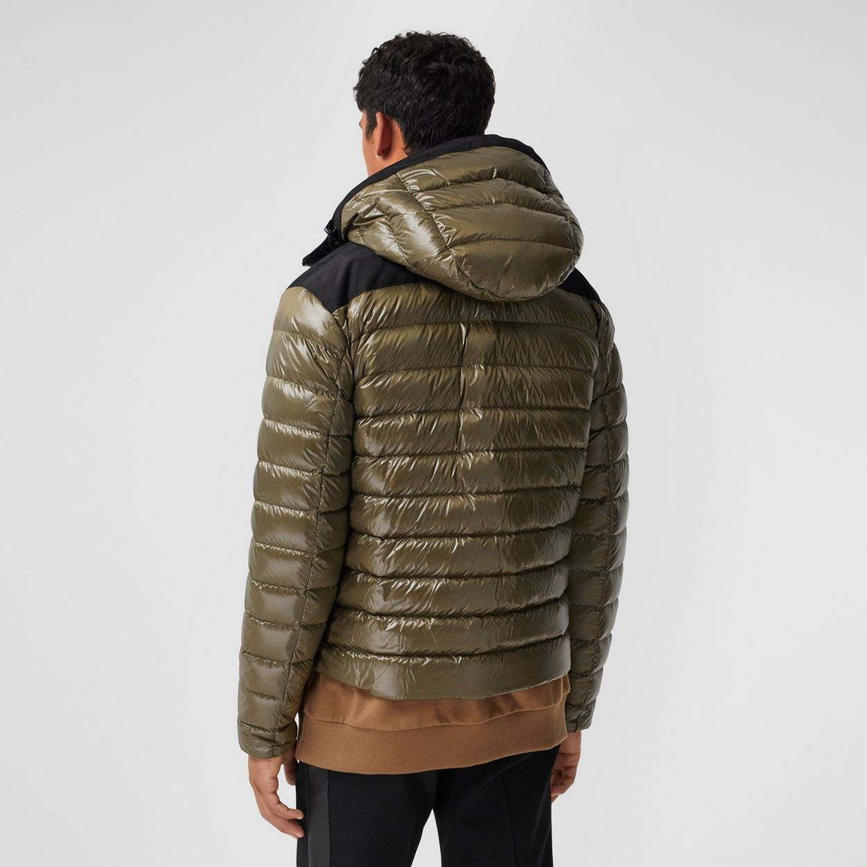 Location Print Hooded Puffer Jacket - 4