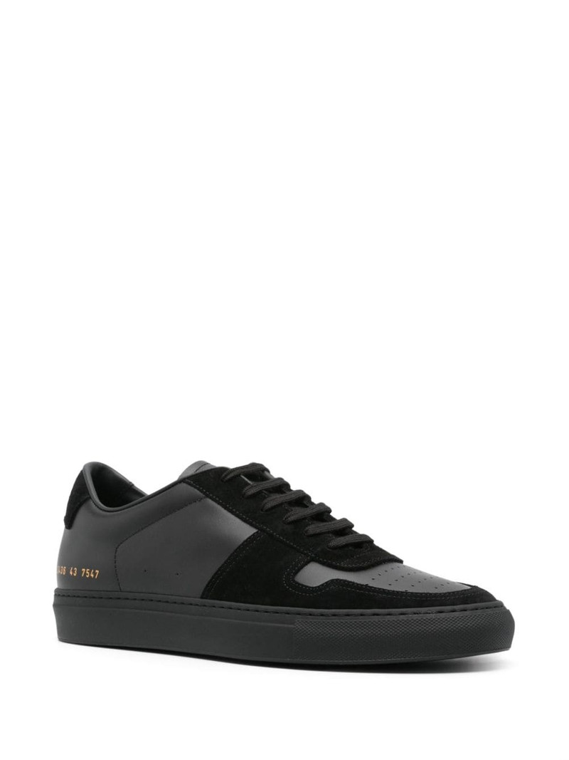 Common Projects Archilles sneakers outlook