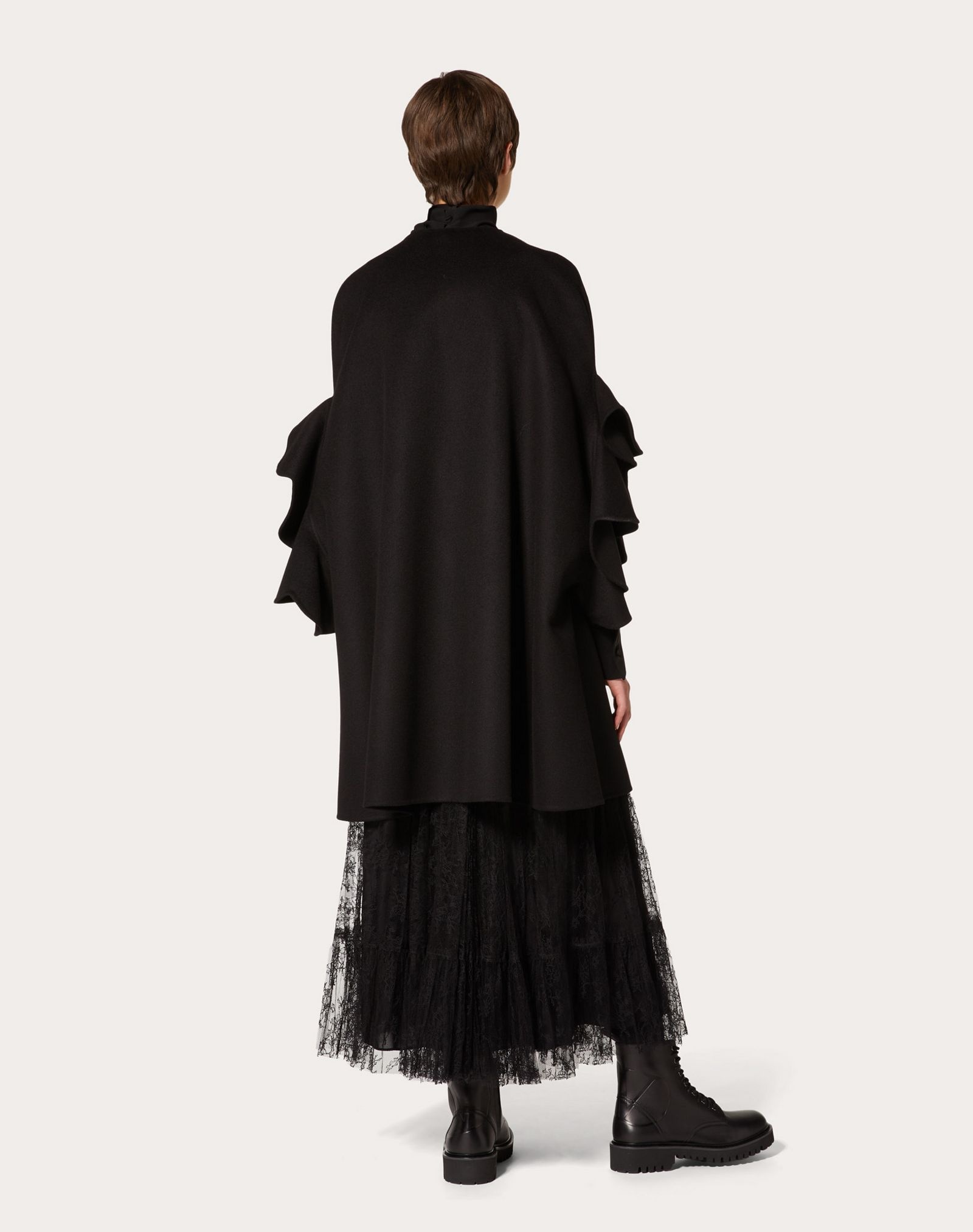 Compact Drap Cape - 4