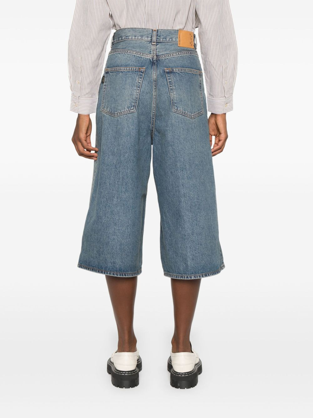 knee-length denim shorts - 4