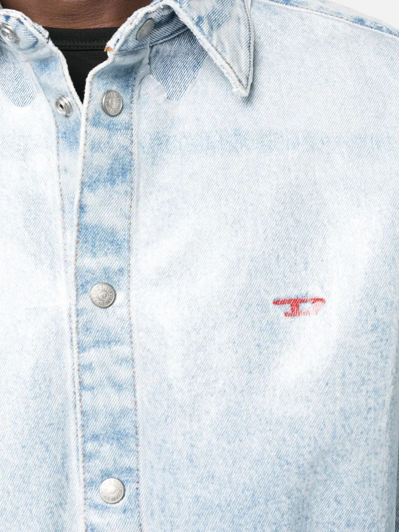 embroidered-logo denim shirt 5