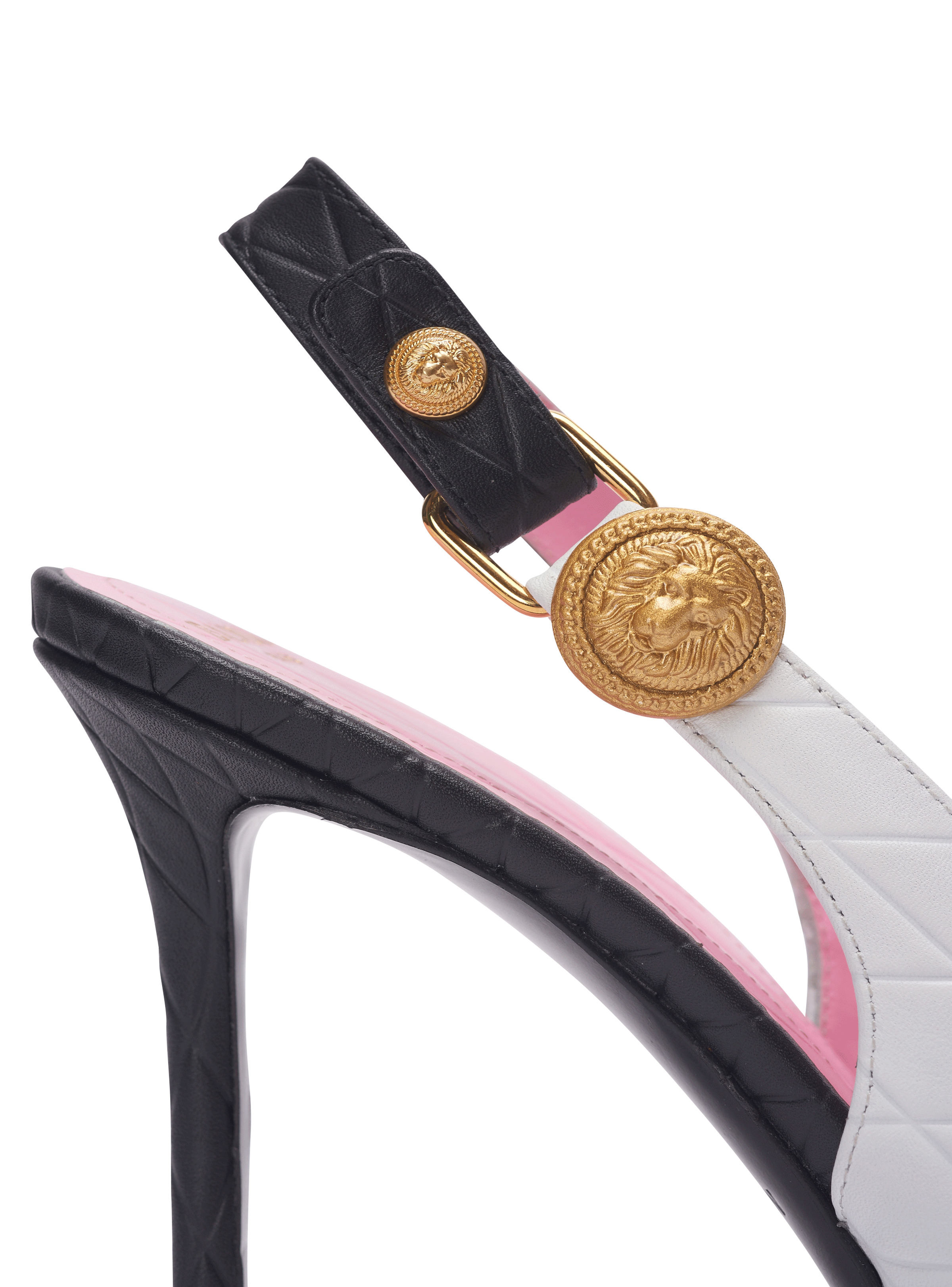 Eva pumps in calfskin with embossed Diamond motif - 6