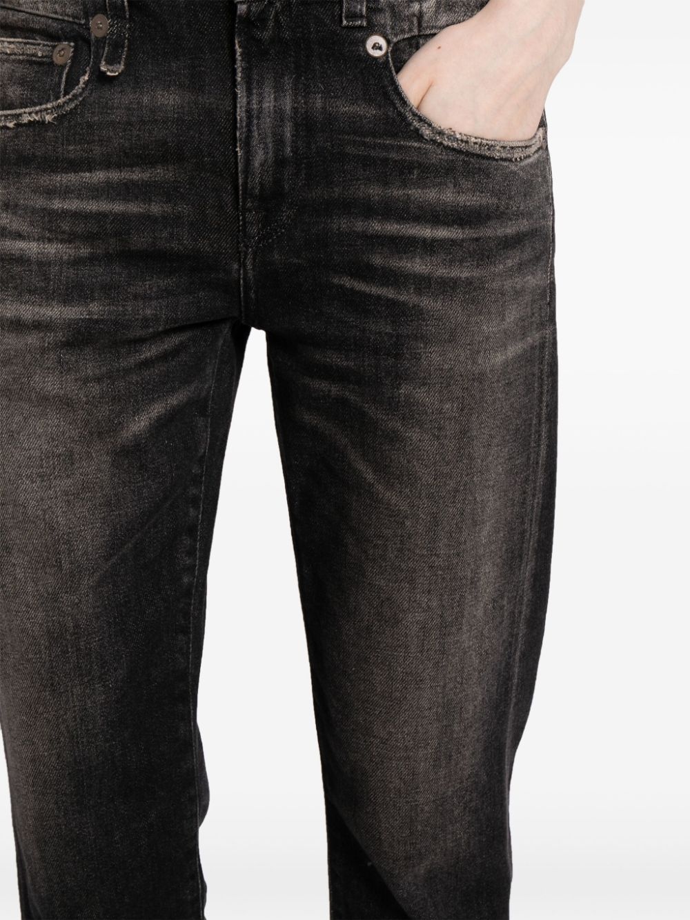 distressed-effect cropped jeans - 5