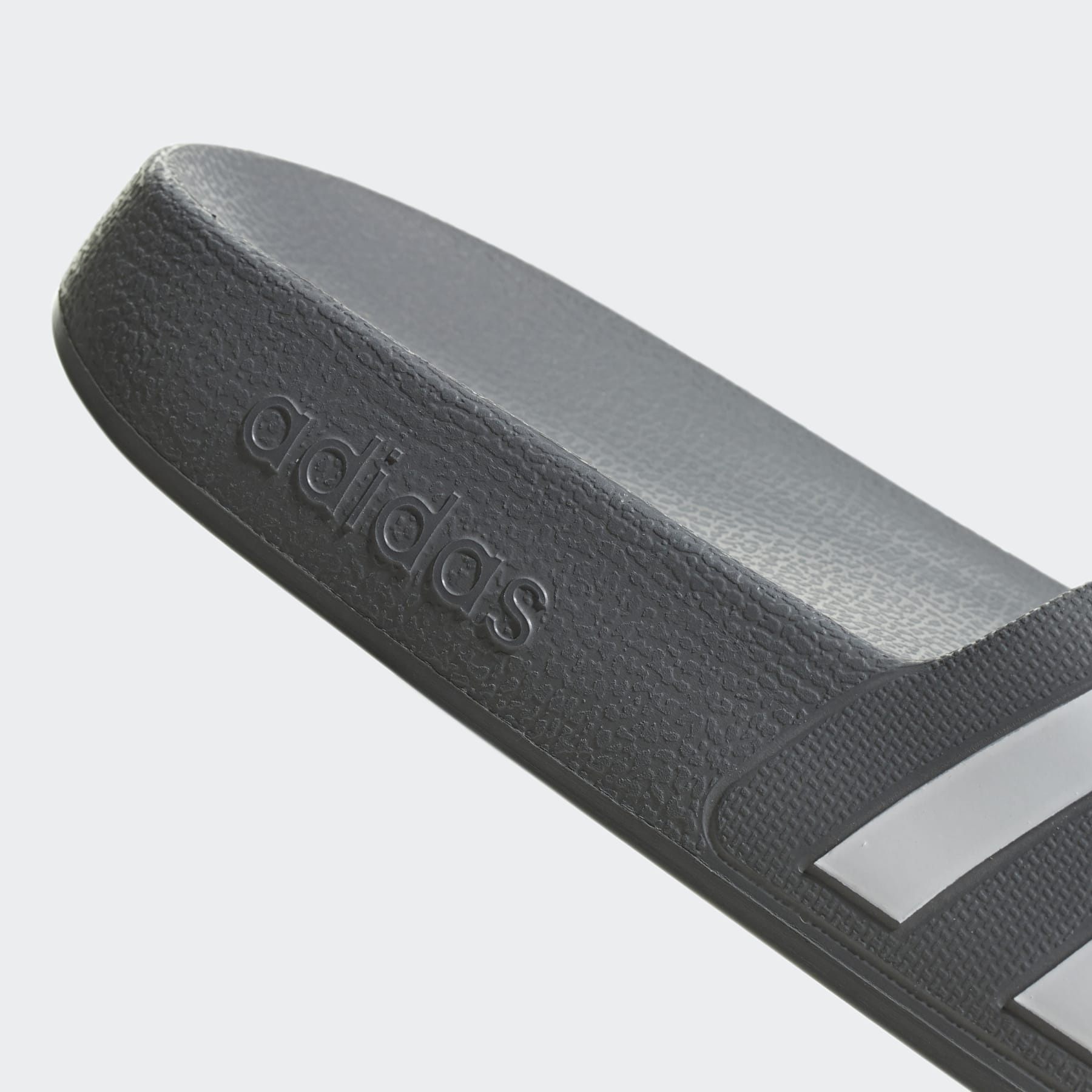 Adilette Aqua Slides - 9