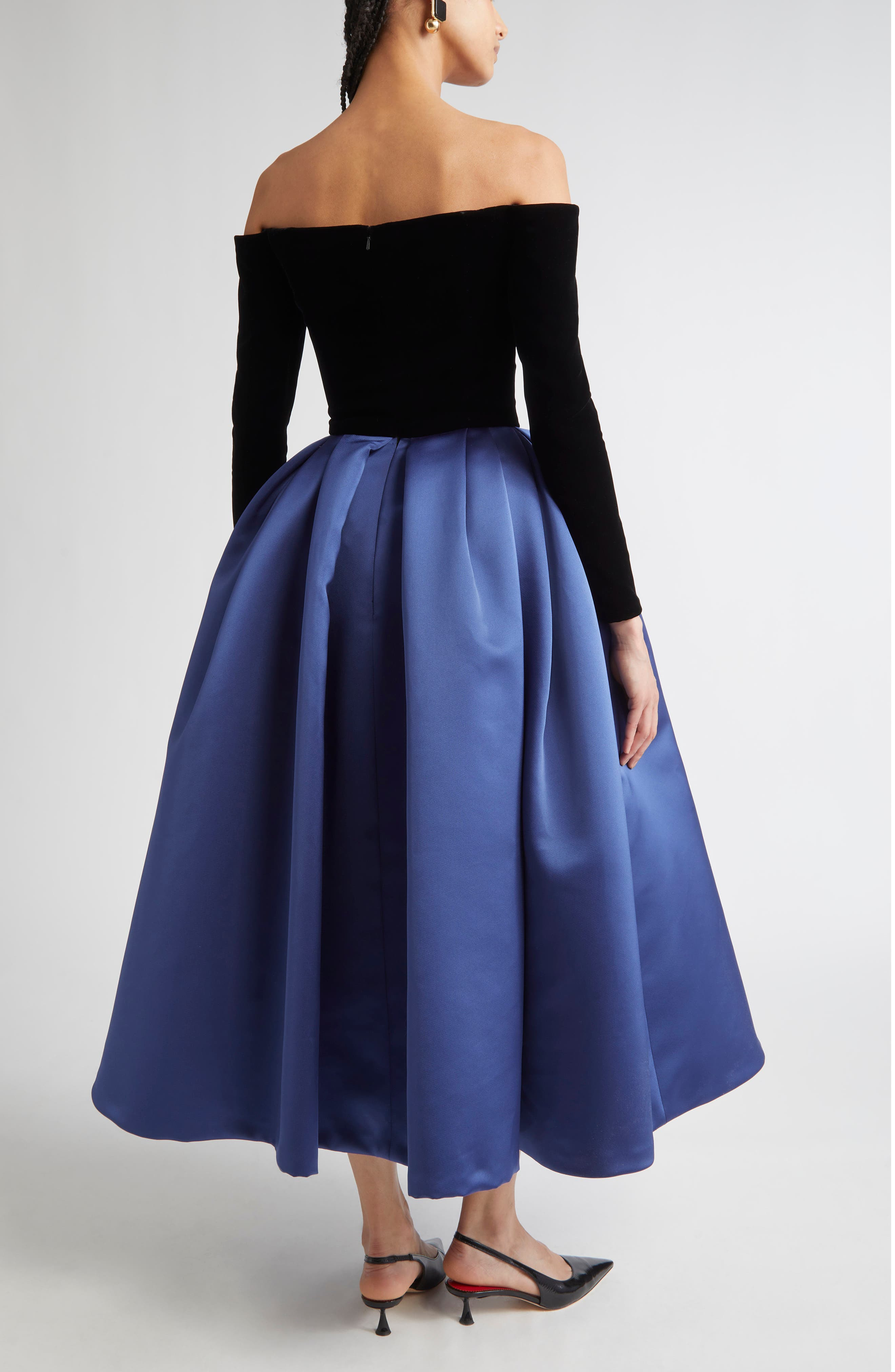 Carolina Herrera Off the Shoulder Long Sleeve Mixed Media Cocktail Dress in Dark Navy Multi at Nords - 2