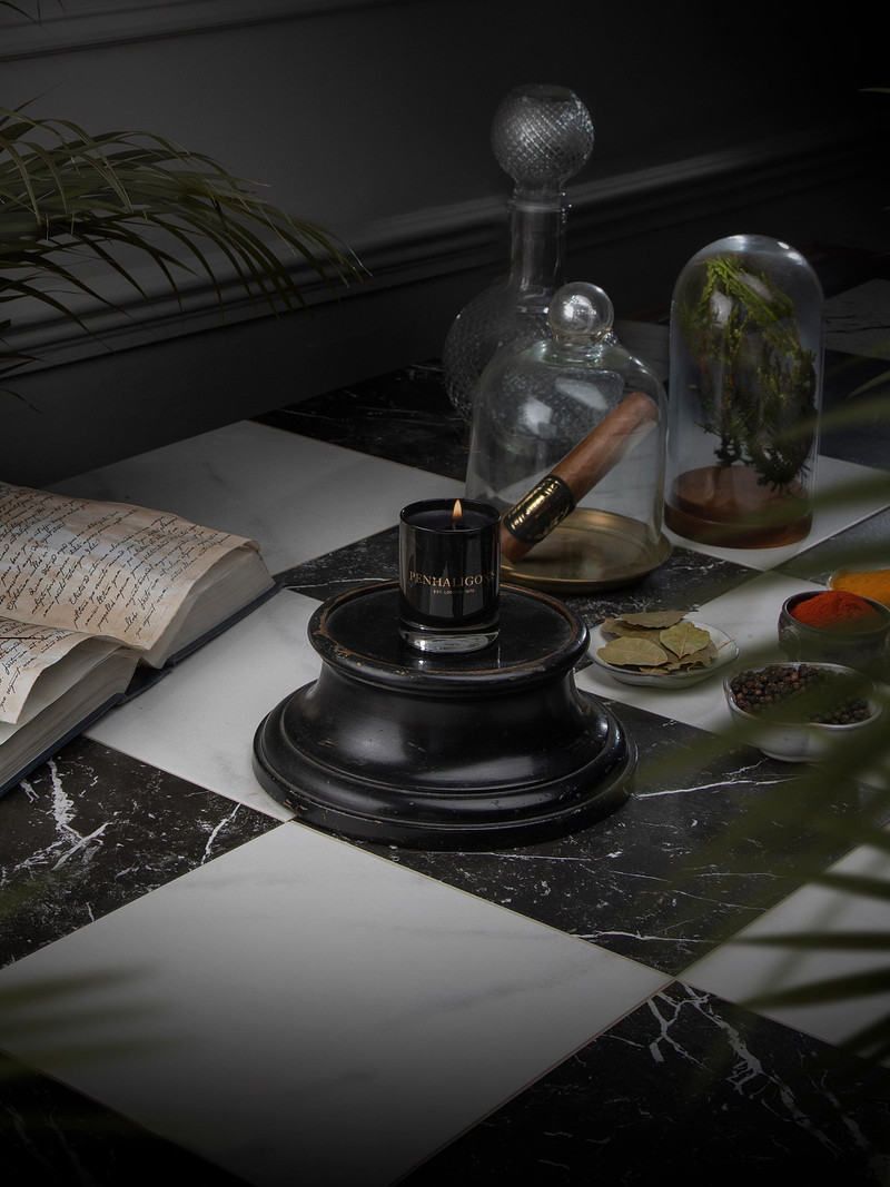 Maduro Leaf Candle 4