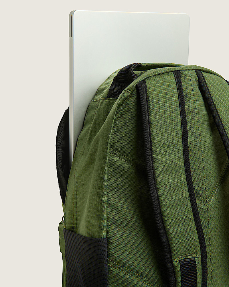 Startle Backpack 4