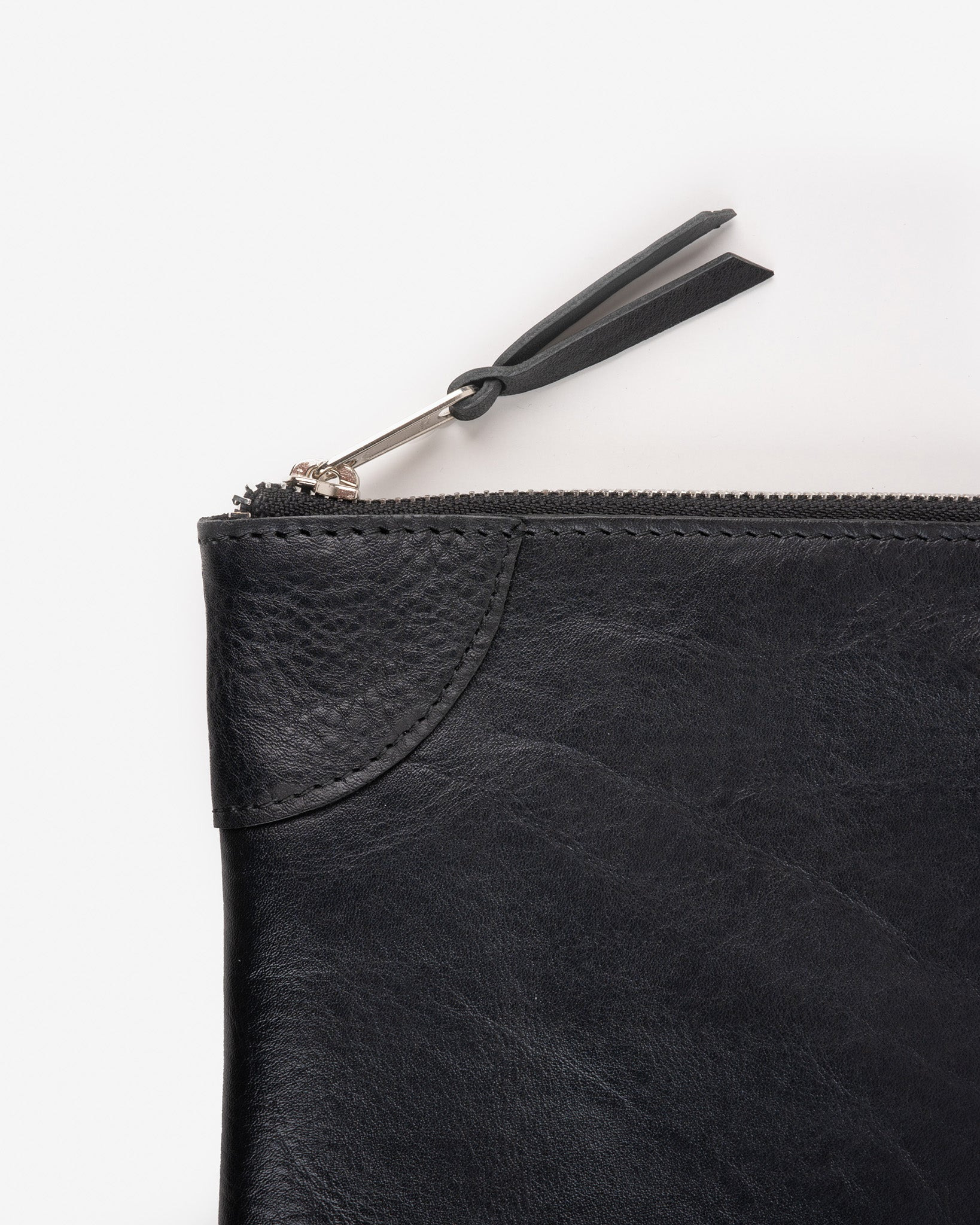 OGL-KM-BANKER-SM-TBLK OGL Small Banker Pouch - Tumbled Black - 4