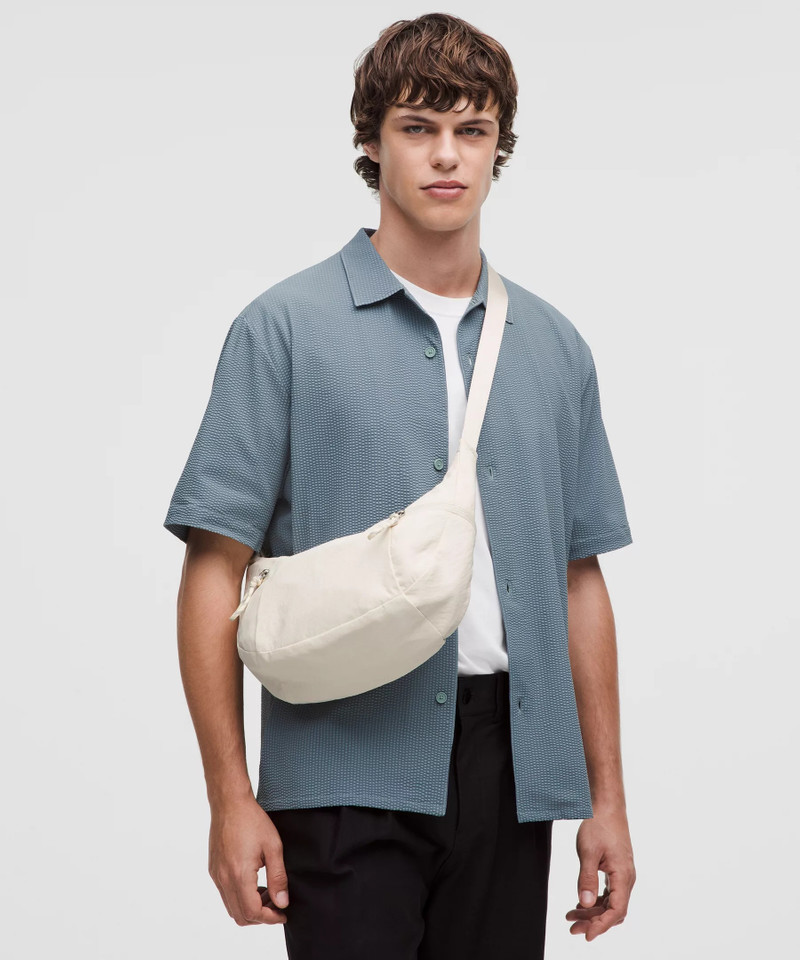 Slouchy Sling Bag 6L 6