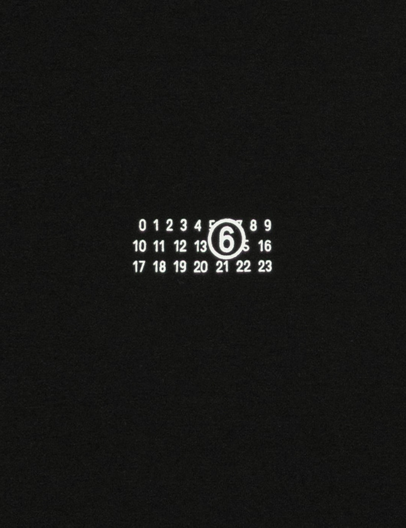 Mm6 메종 Margiela 숫자 로고 티셔츠 6
