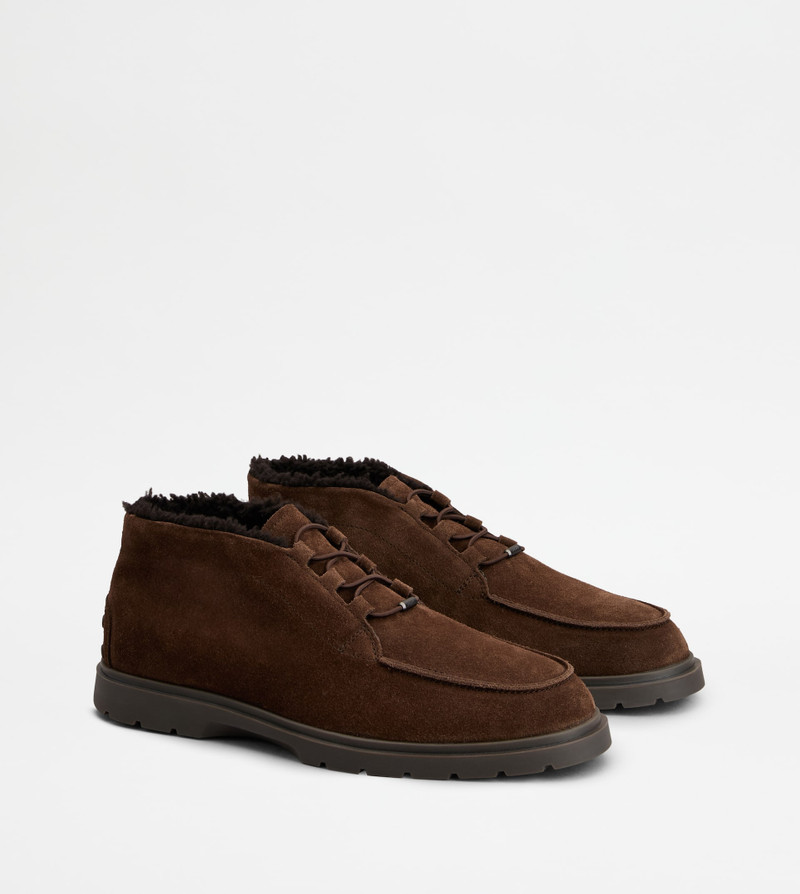 DESERT BOOTS IN SUEDE - BROWN 2