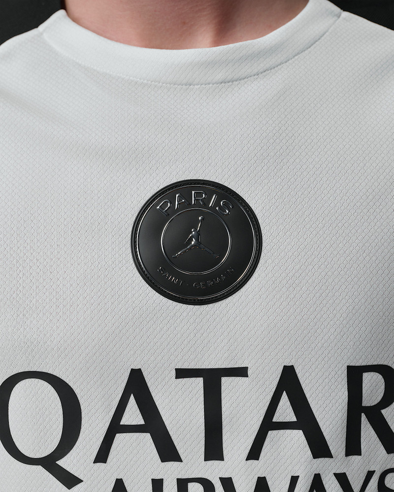 Paris Saint-Germain Strike Night Edition Men's Jordan Dri-FIT Soccer Short-Sleeve Knit Top 4