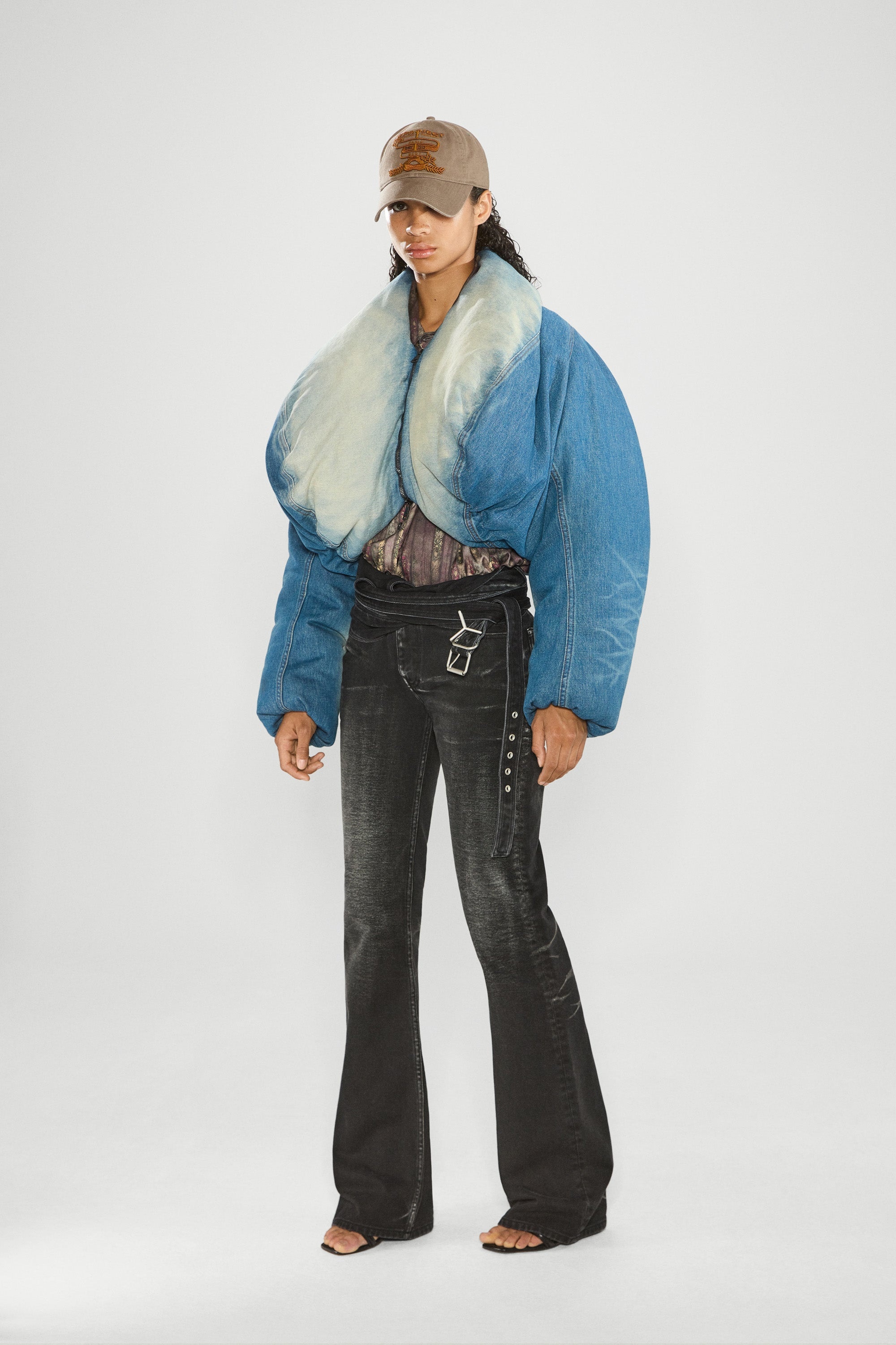 Wrap Belt Jeans - 4