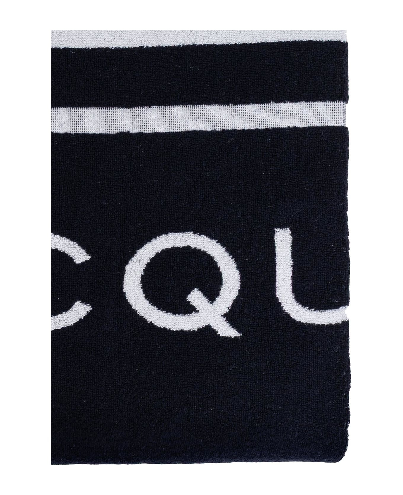 Jacquemus Towel With Logo - 4