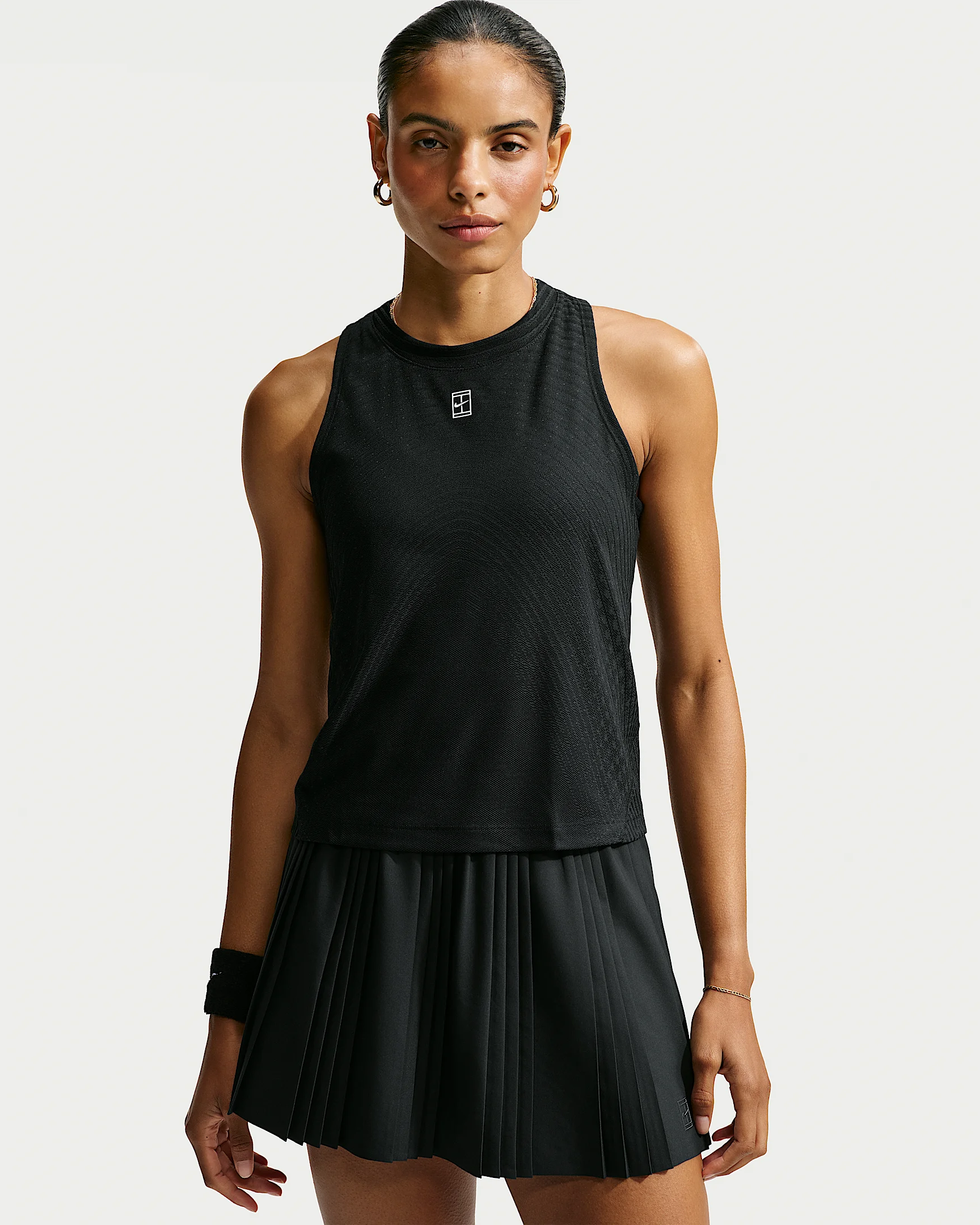 NikeCourt Advantage Women's Aero-FIT Tennis Tank Top - 1