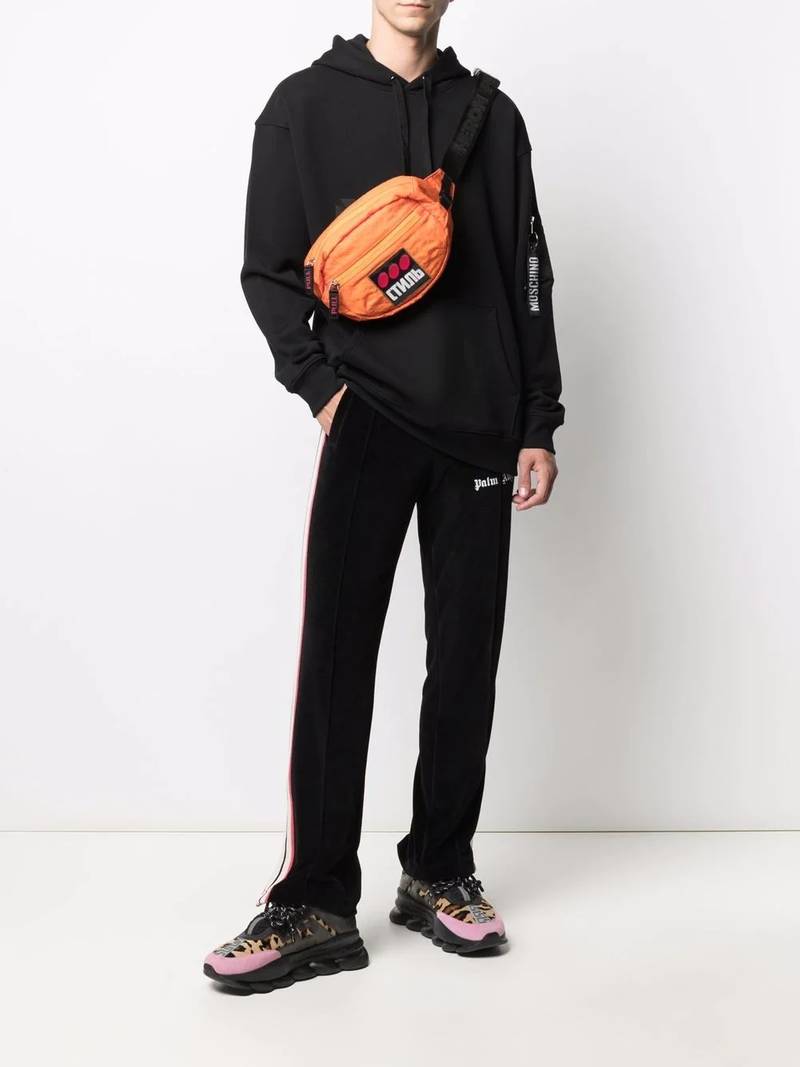 Moschino zip 풀 포켓 세부 후드 outlook