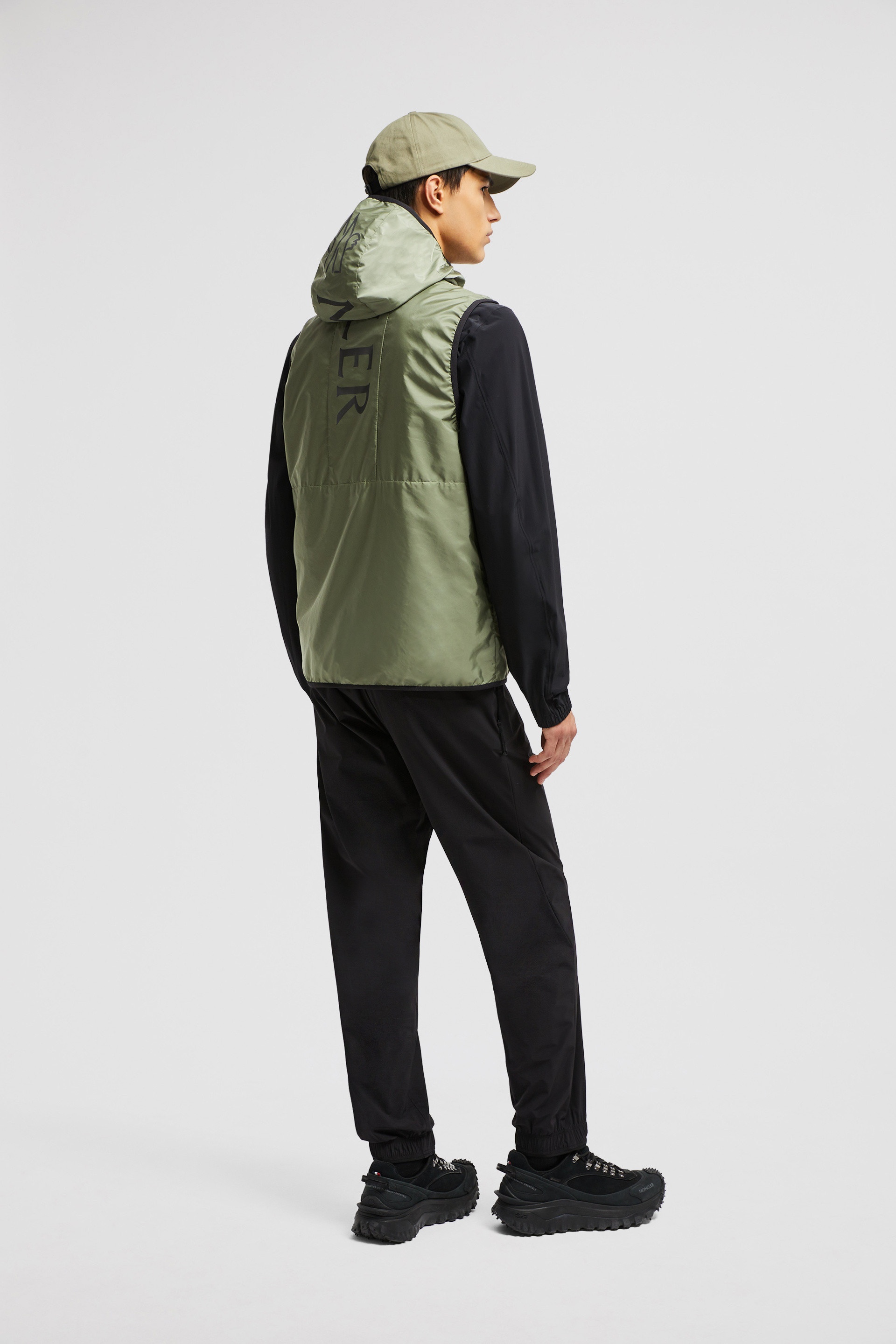 Moretan Hooded Vest - 2
