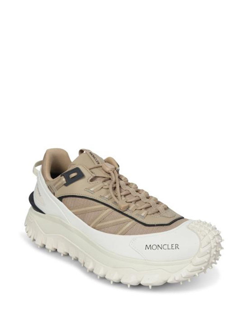 Moncler SNEAKERS outlook