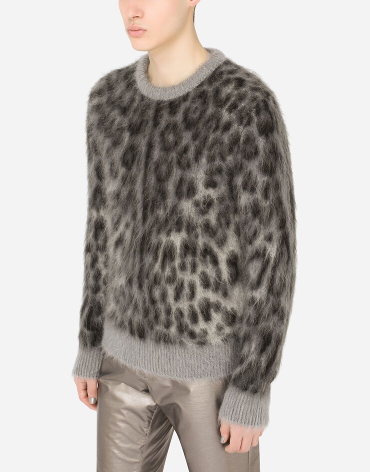 Wool/mohair jacquard round-neck sweater with leopard design - 4