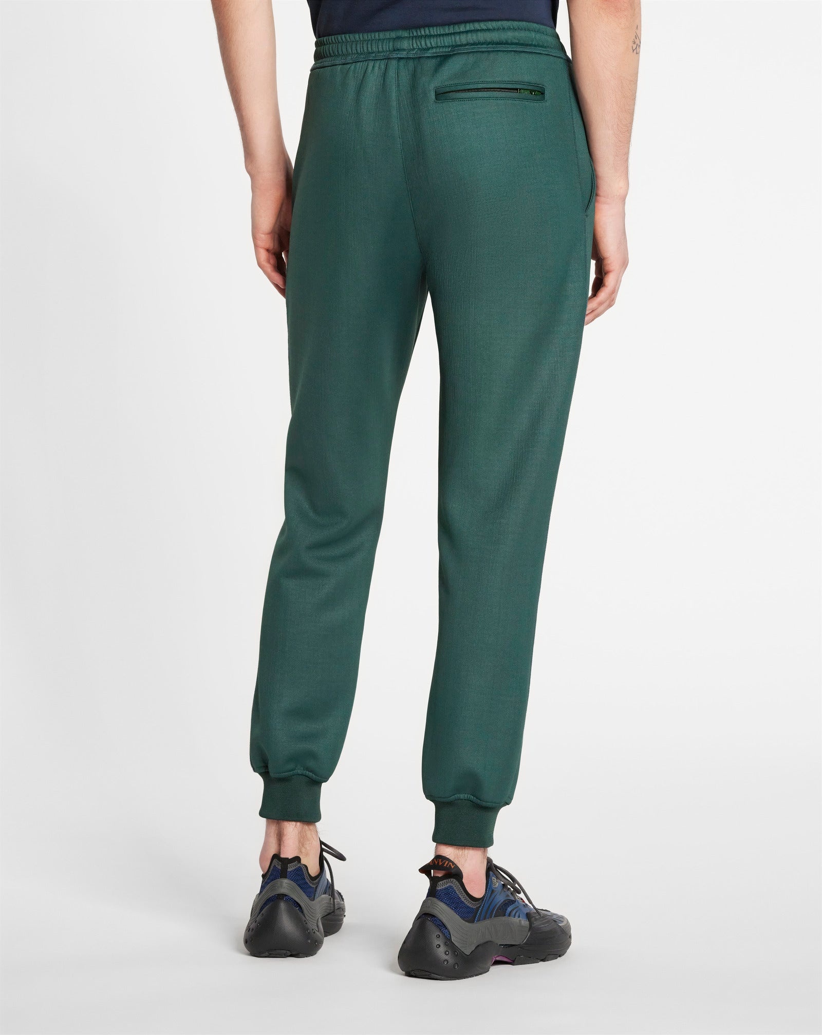 SWEATPANTS WITH EMBROIDERED LANVIN TRIANGLE LOGO DETAIL - 3