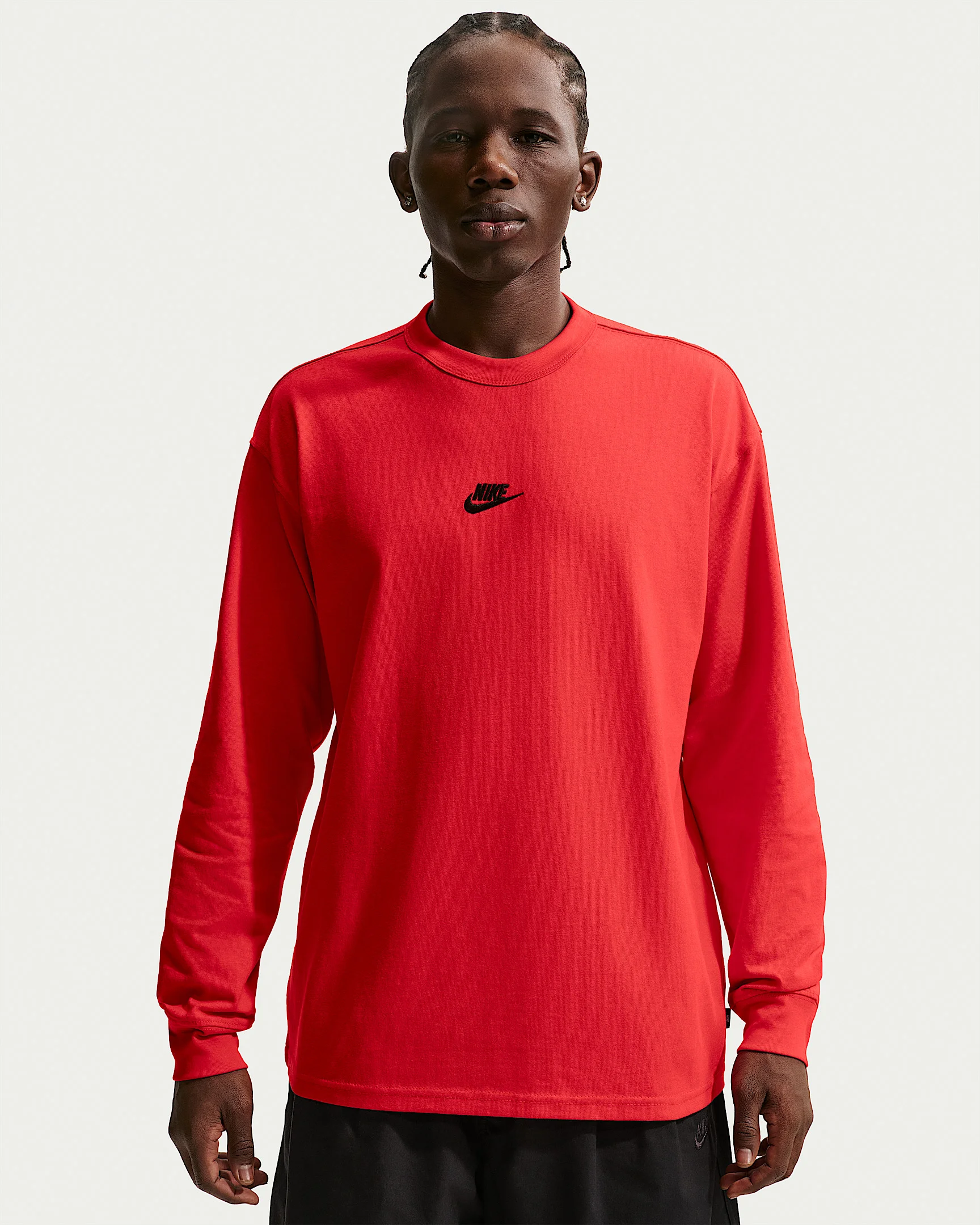 Nike Sportswear Premium Essentials Men's Long-Sleeve T-Shirt - 1