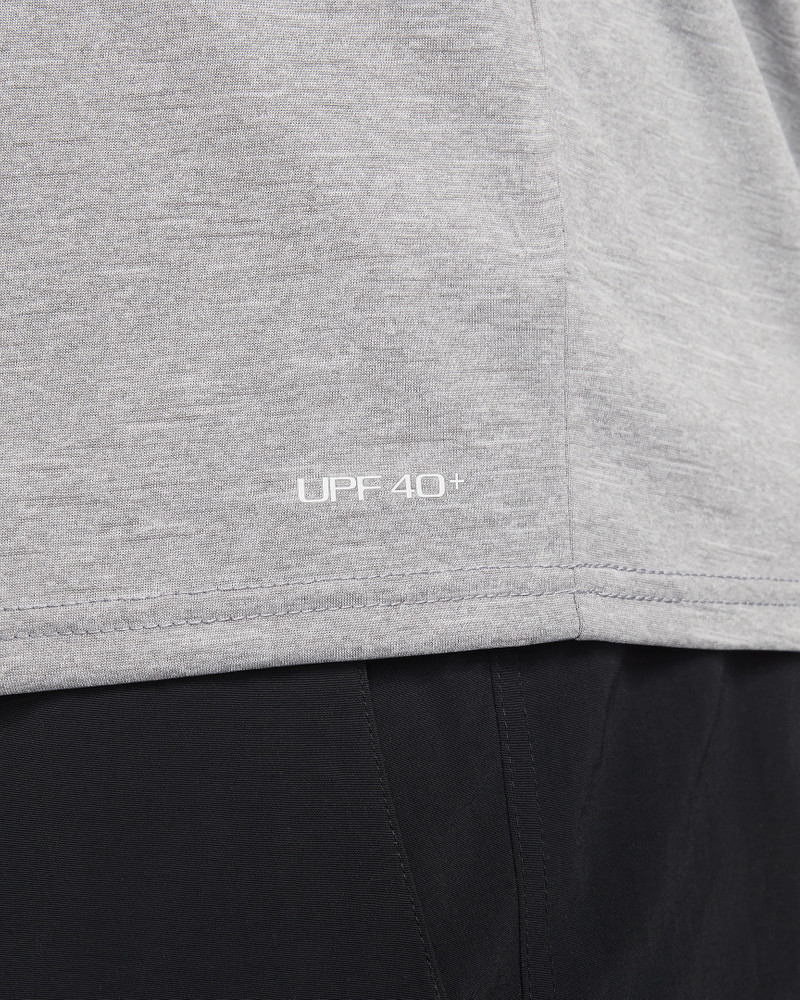 Nike Men's Swim Sleeveless Hydroguard (Extended Size) 5