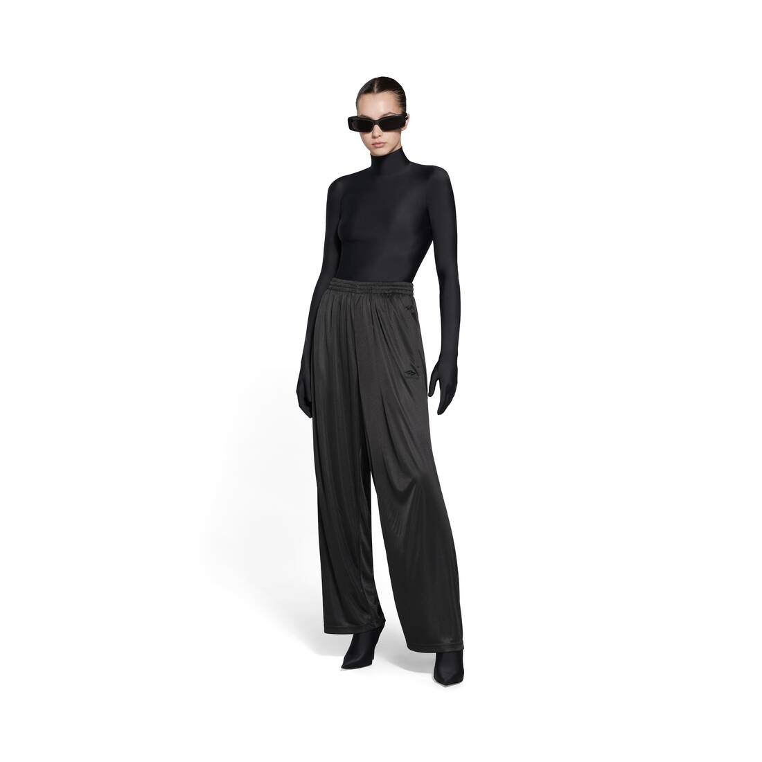 3b Sports Icon Fluid Baggy Sweatpants in Black - 2