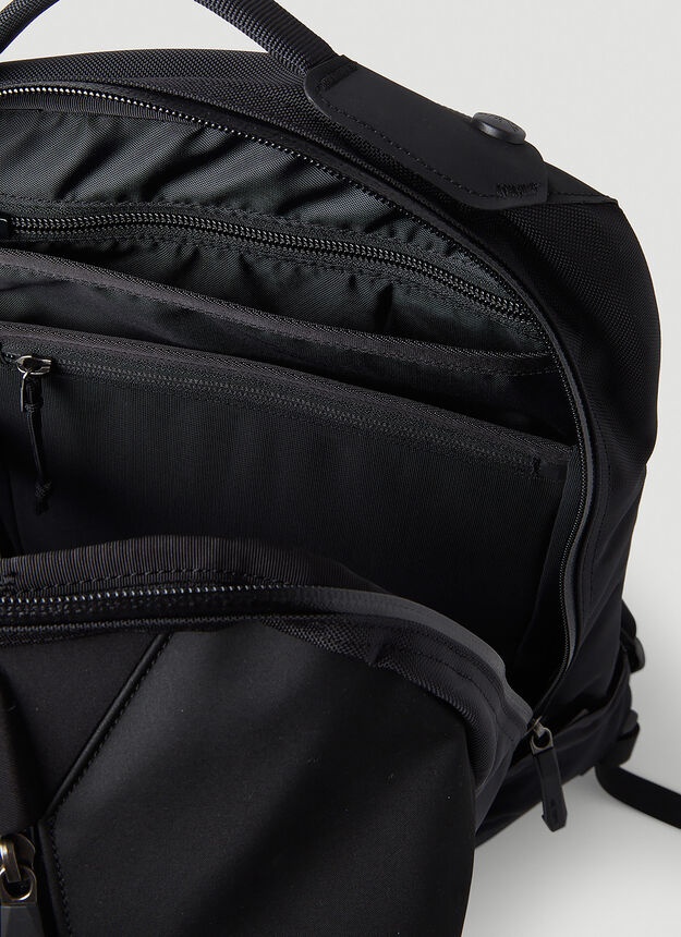 Arro 16 Backpack in Black - 5