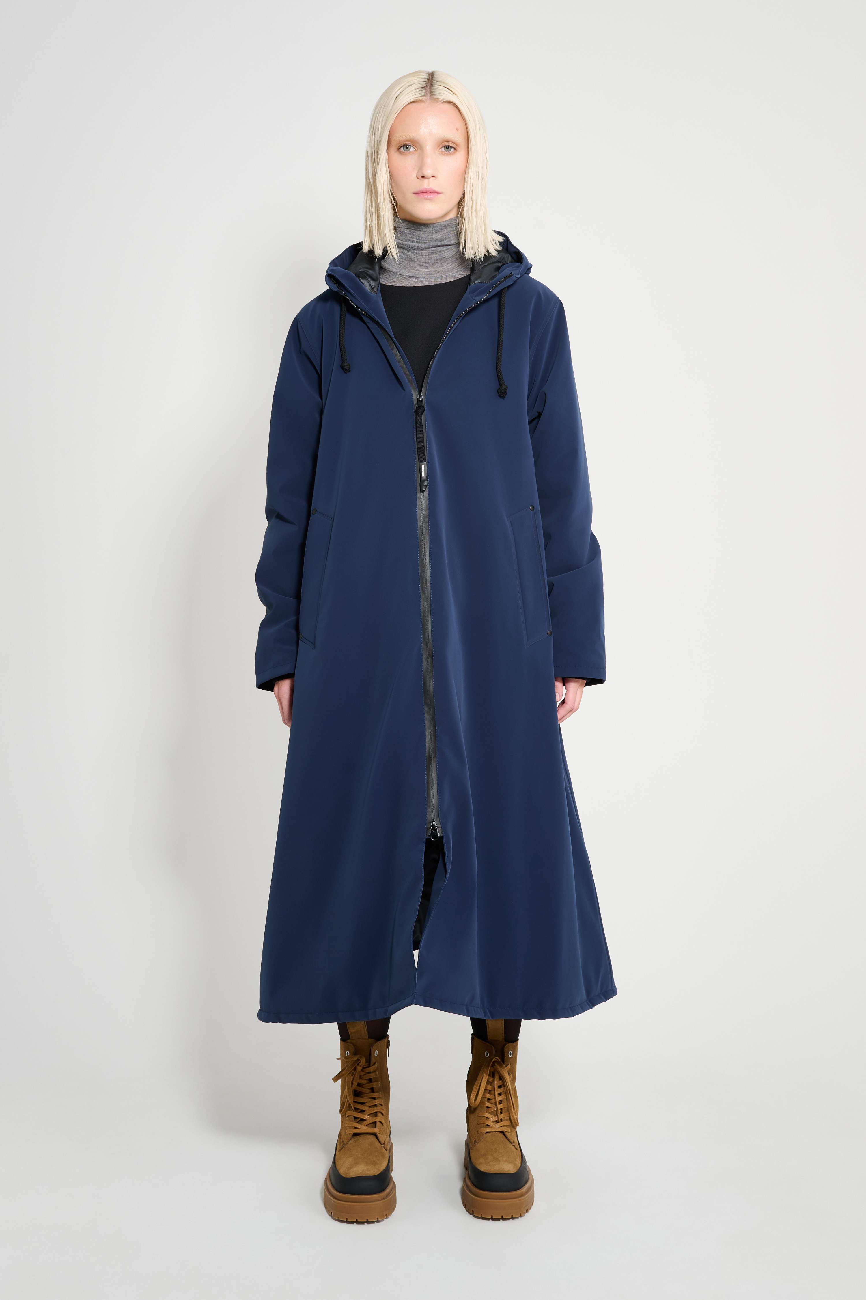 Mosebacke Long Matte Winter Coat Navy - 2