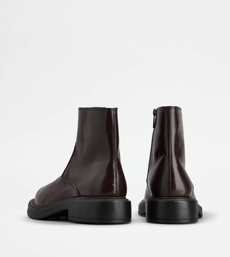 Tod's ANKLE BOOTS IN LEATHER - BURGUNDY outlook