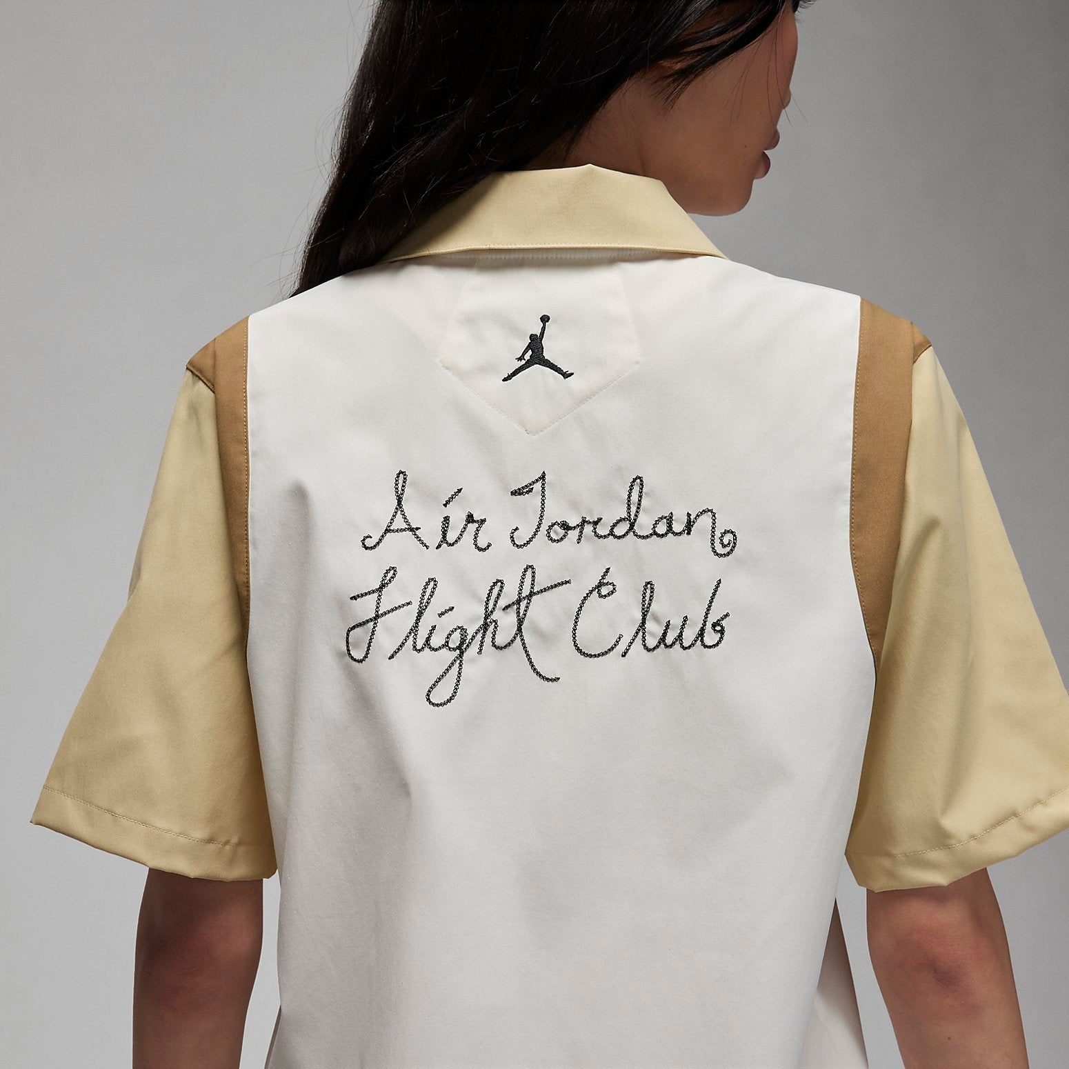 (WMNS) Air Jordan Button-Down Shirt 'White' DZ3341-133 - 3