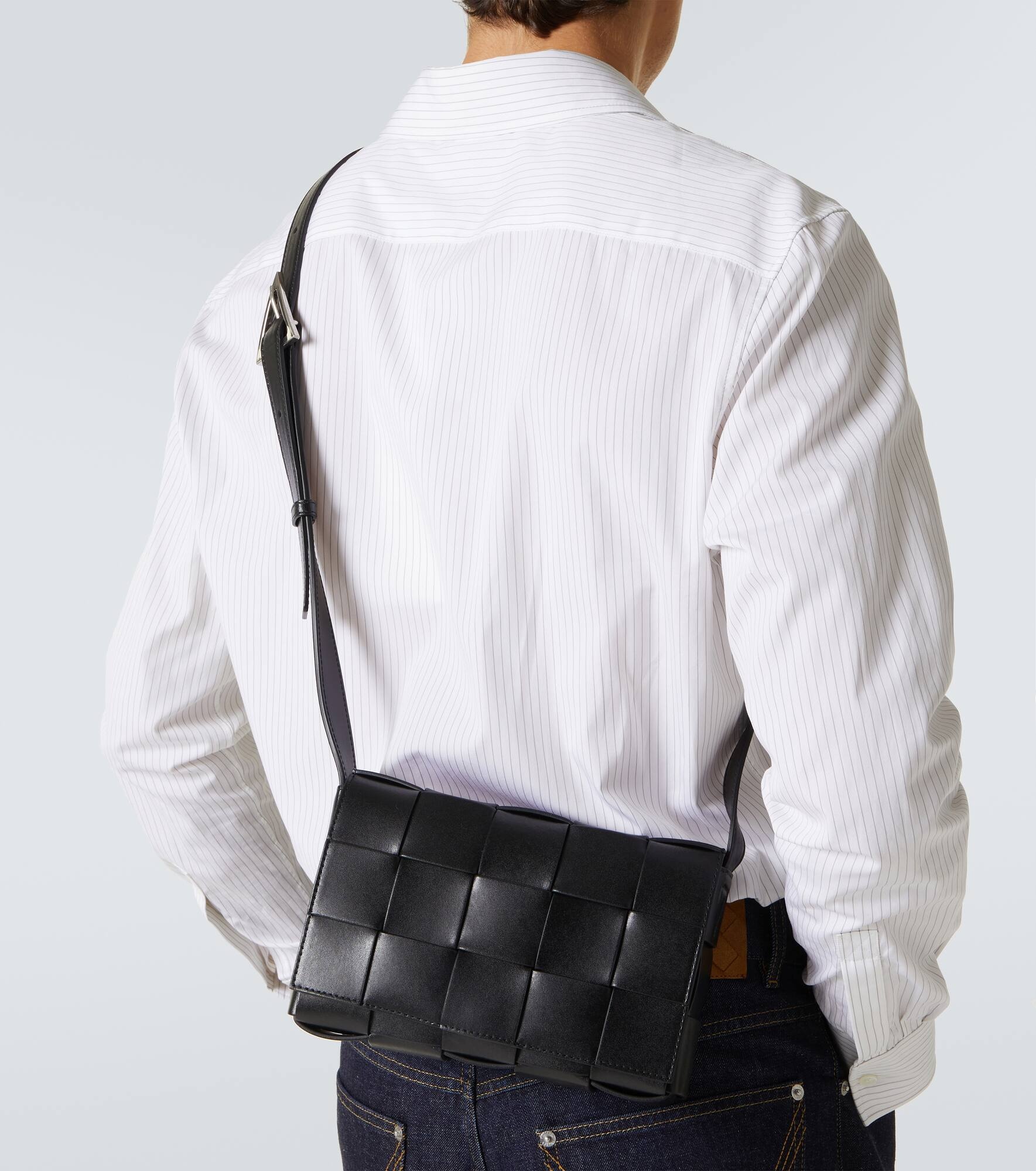 Cassette Intreccio leather crossbody bag - 3