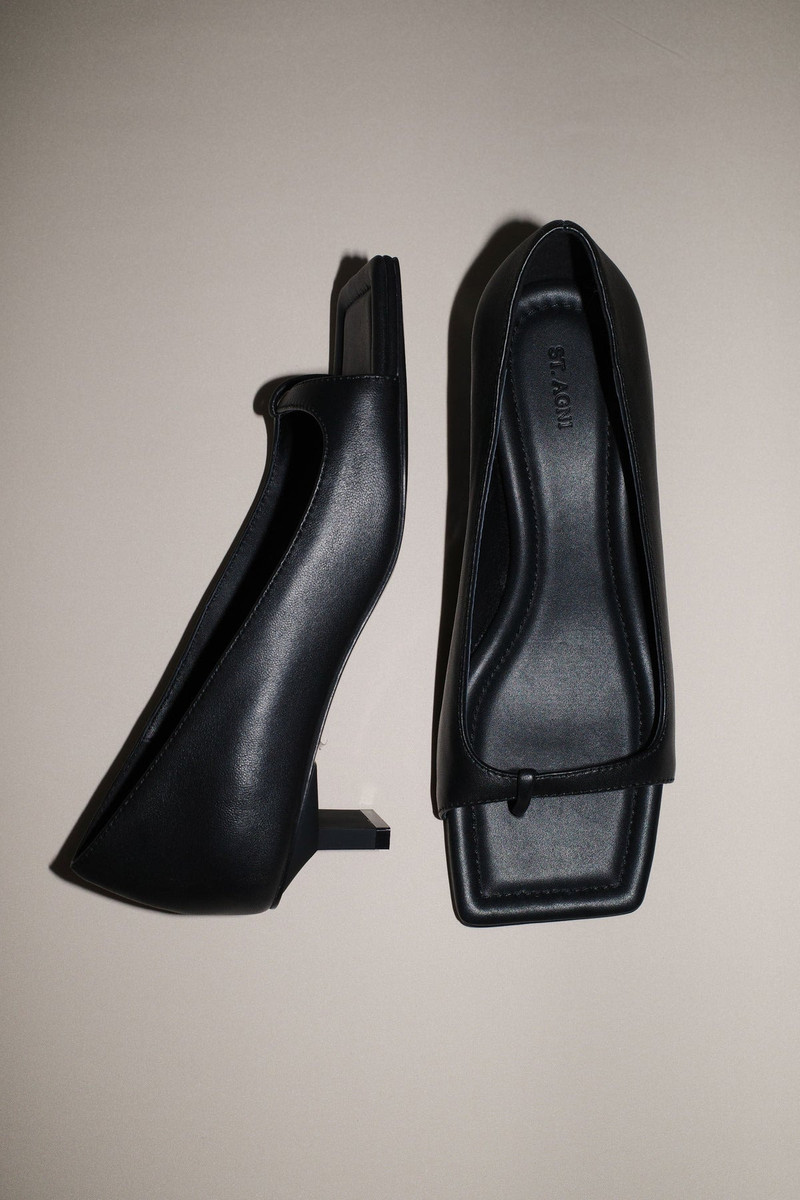 90s Square Toe Heel - Black 7