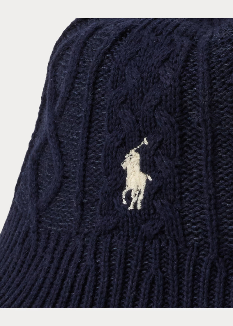 Cable-Knit Bucket Hat 3