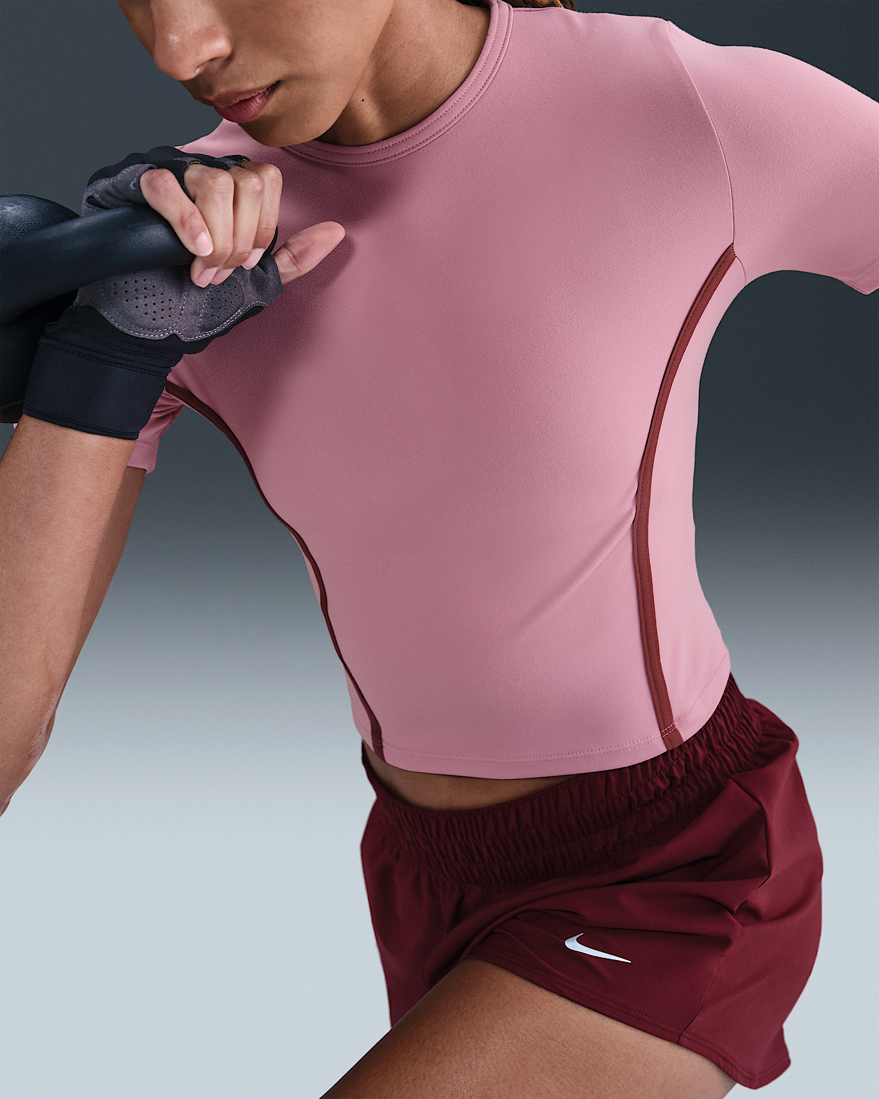 Nike One Fitted Women's Dri-FIT Short-Sleeve Top - 3