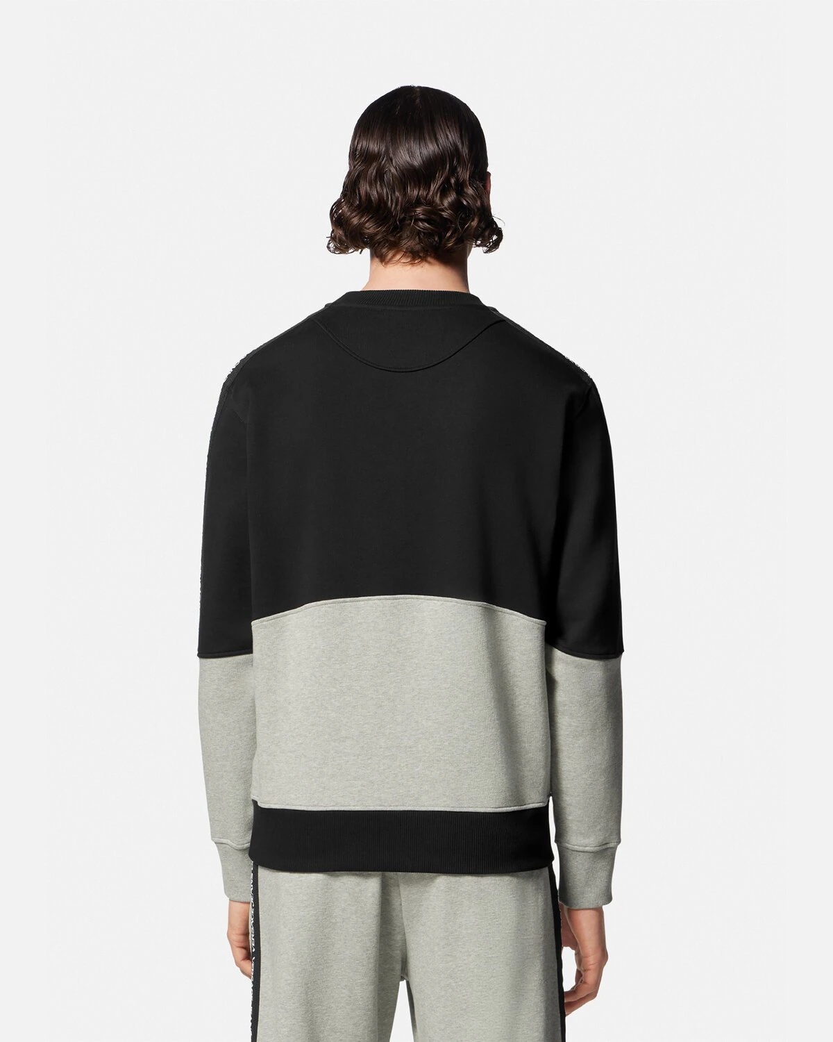 Logo Sweatshirt - 4