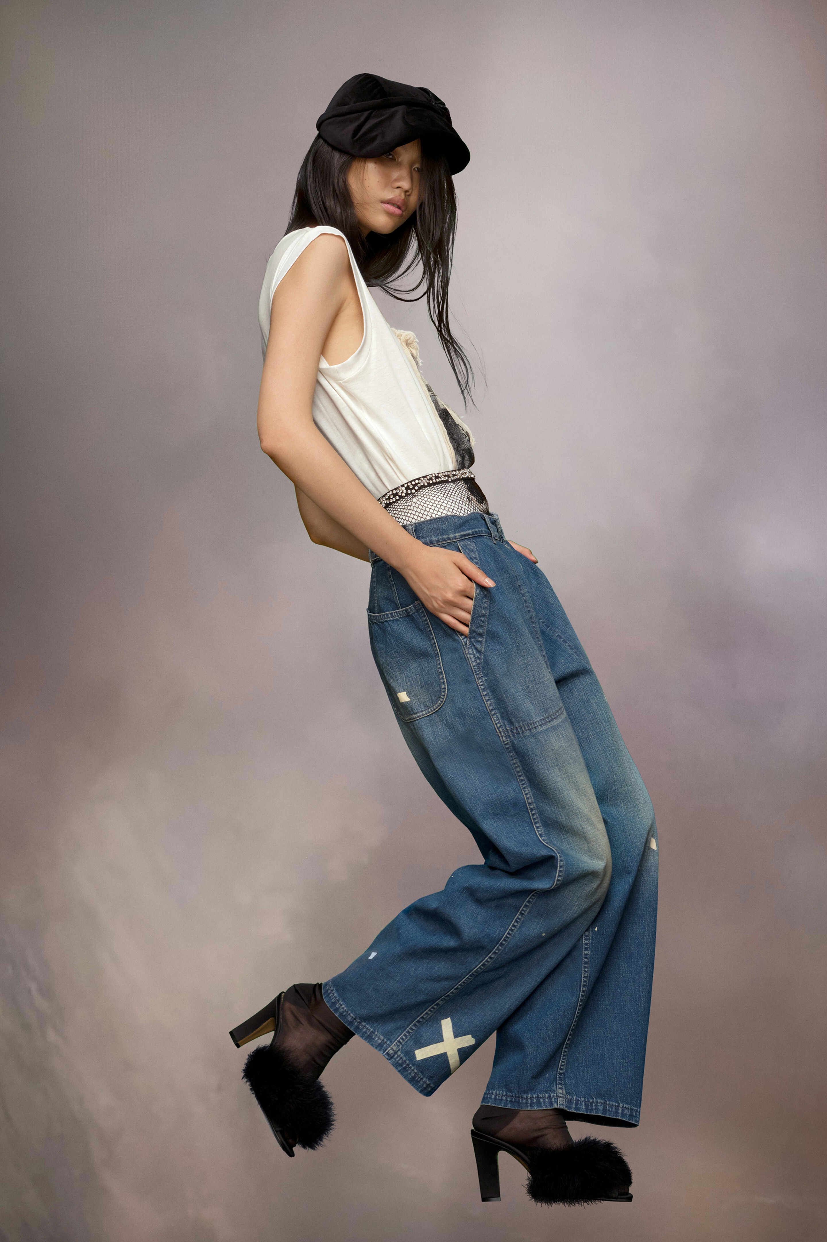 Distressed jeans - 4
