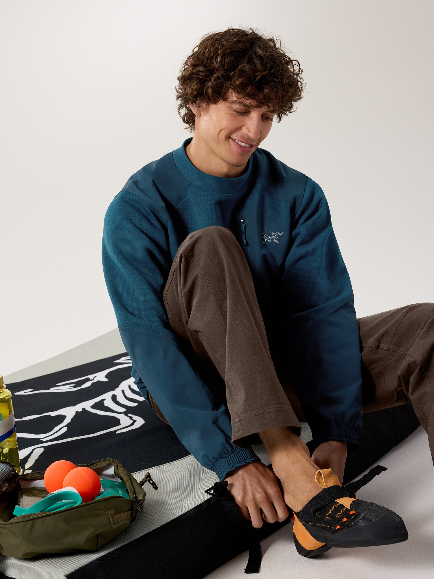 Konseal Crew Neck Pullover - 3