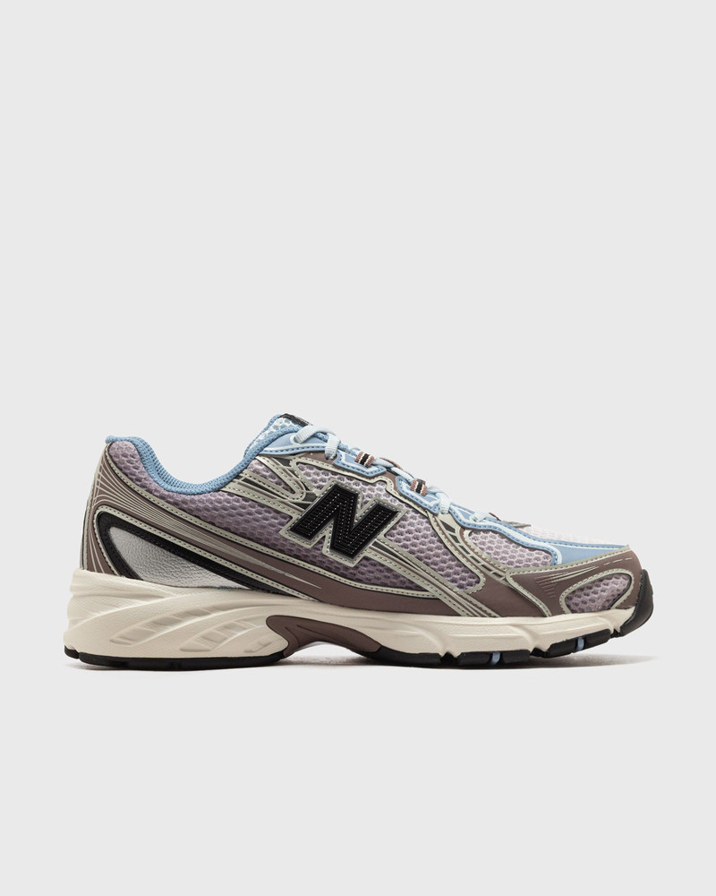 New Balance 740 outlook