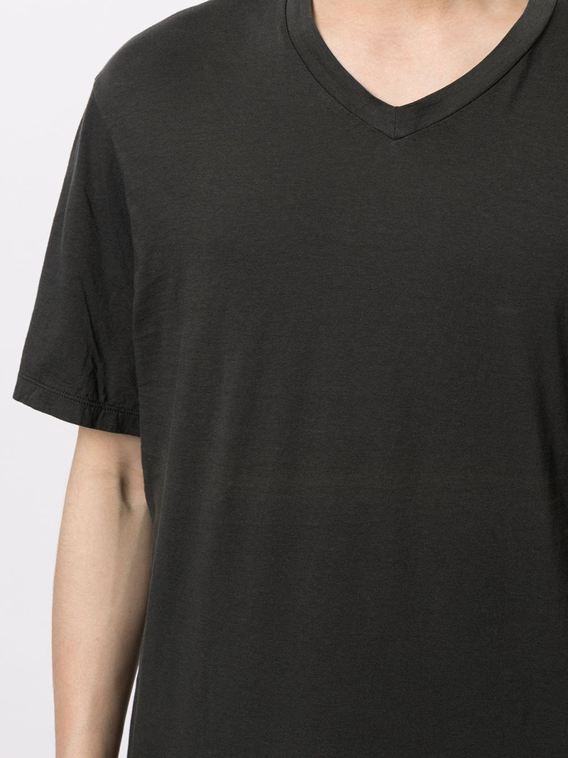 V-neck T-shirt 5